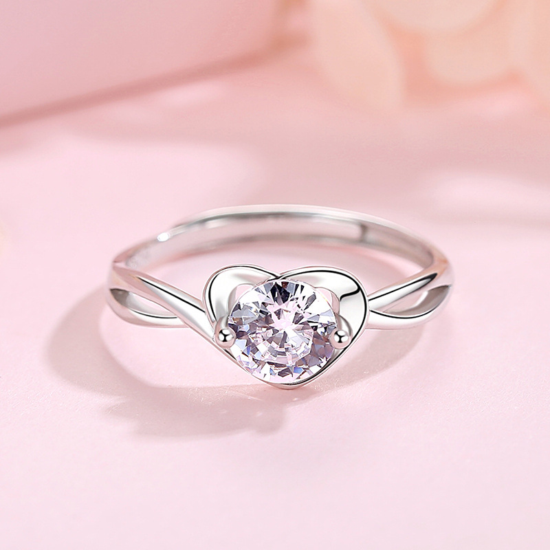 Zircon Heart Ring by Qivii