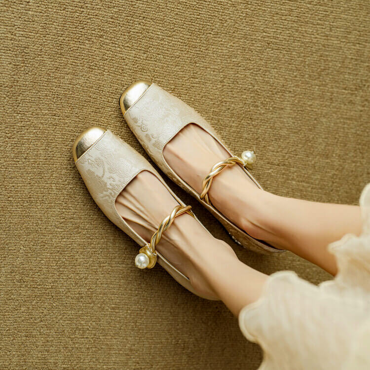 Perla Mary Jane Flats - By Qivii