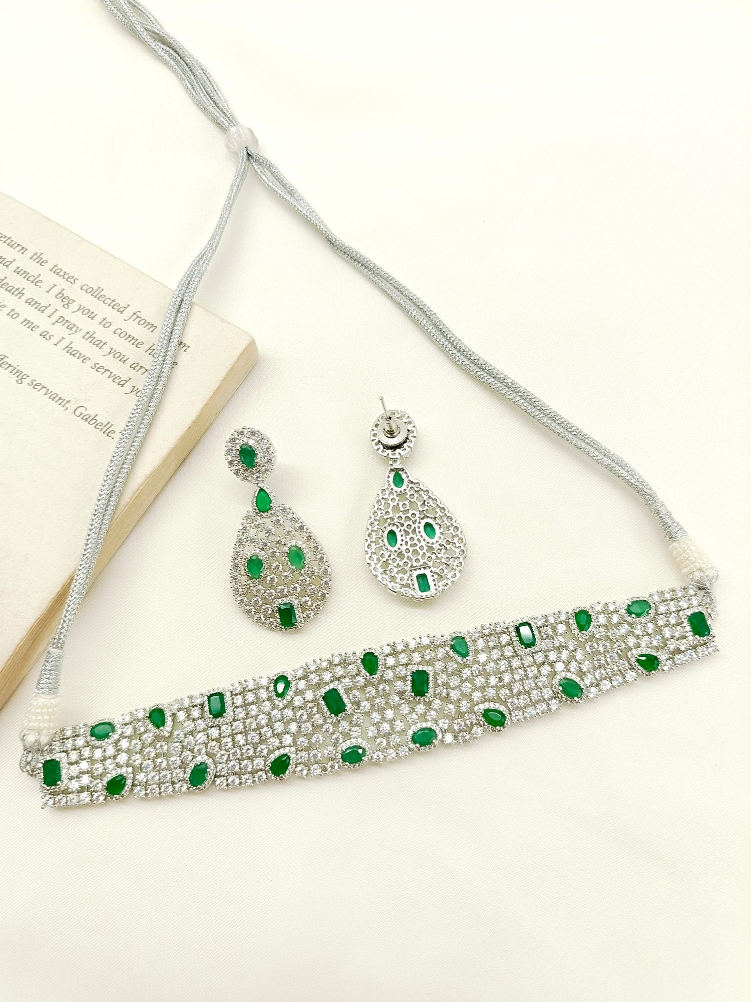 Elegant and versatile American diamond choker set for a timeless look