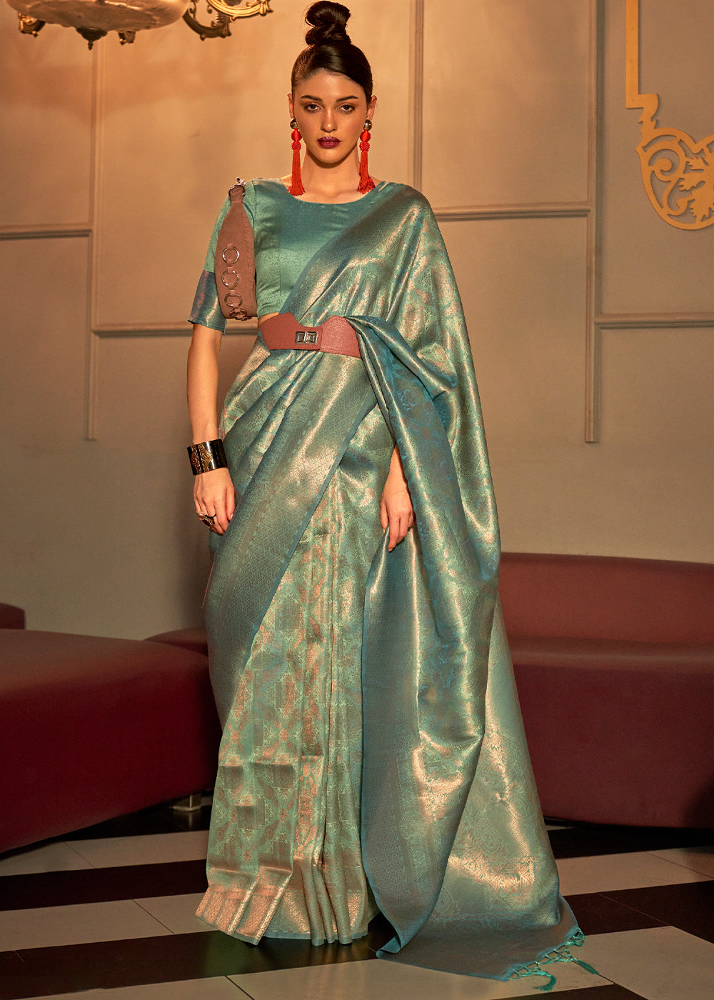 Ocean Green Two Tone Handloom Weaving Kanjivaram Silk Saree - qivii