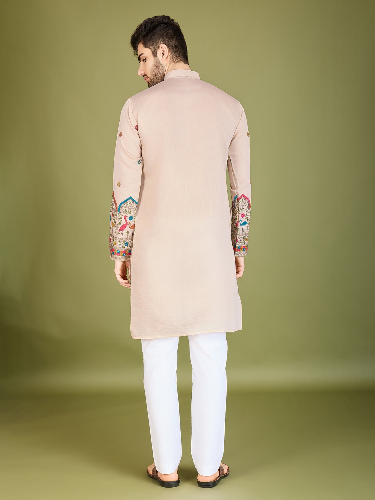 IVERY VISCOSE SILK THREAD & SEQUENCE EMBROIDDERED WORK KURTA - qivii