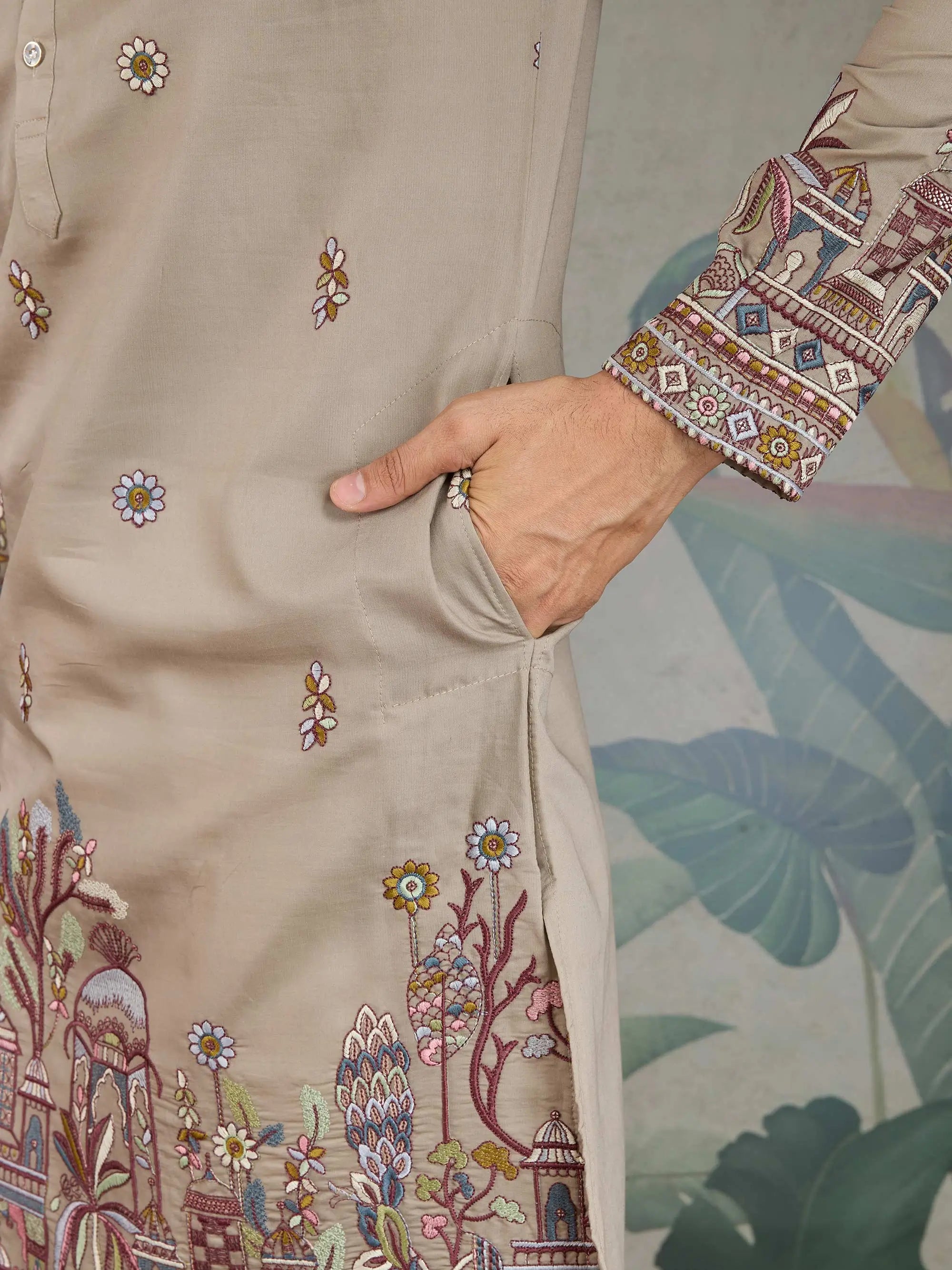 Ivory Viscose Silk Thread & Sequence Embroidered Work Kurta With Pant & Dupatta