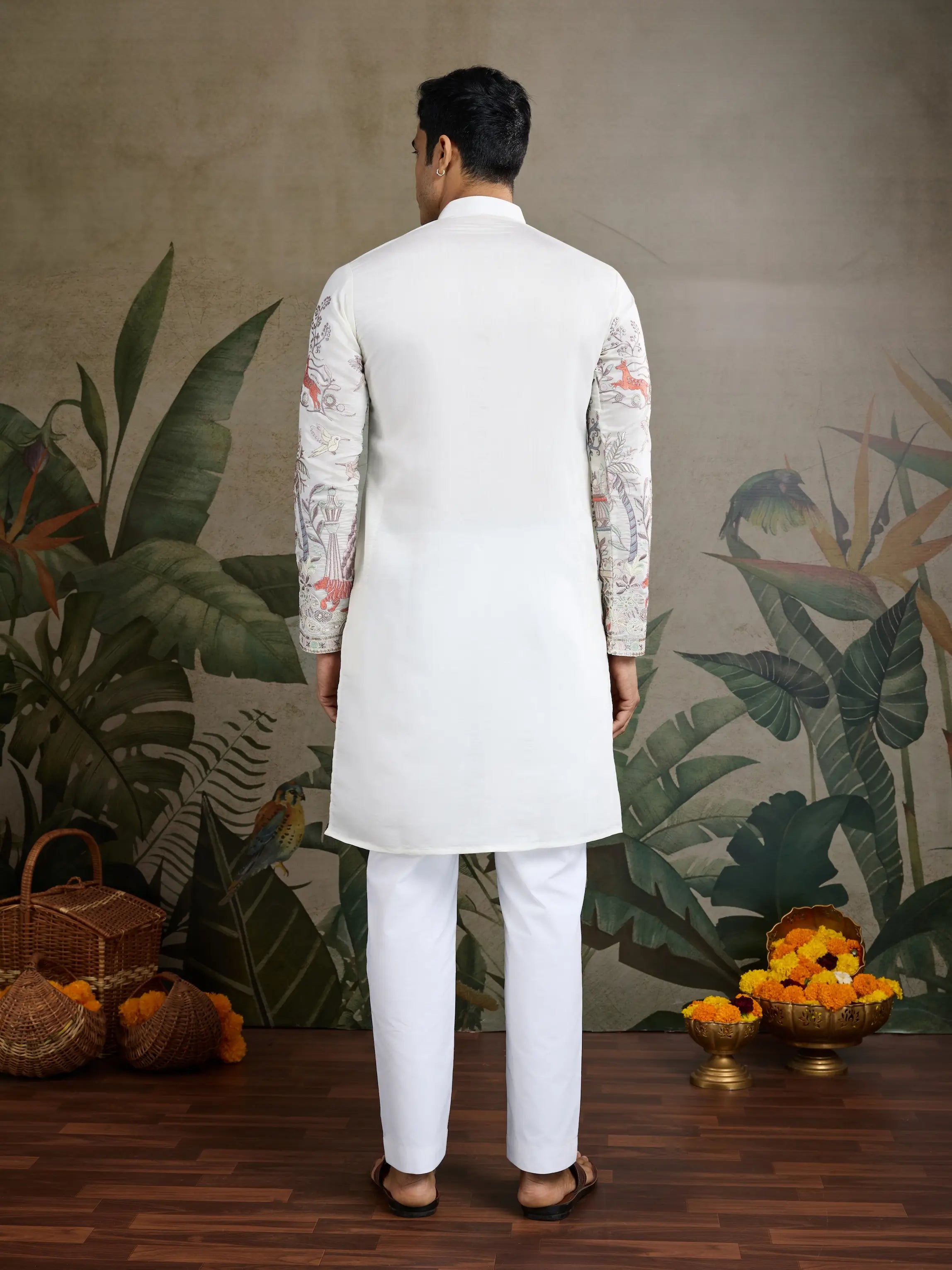 White Viscose Silk Thread & Sequence Embroidered Work Kurta With Pant - qivii