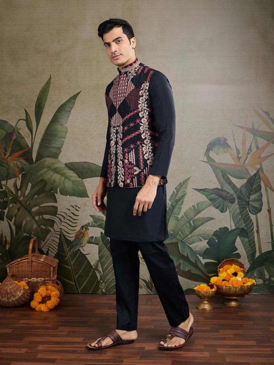 BLACK VISCOSE SILK THREAD & SWAROVSKI EMBOIDERED WORK KURTA KOTI - qivii