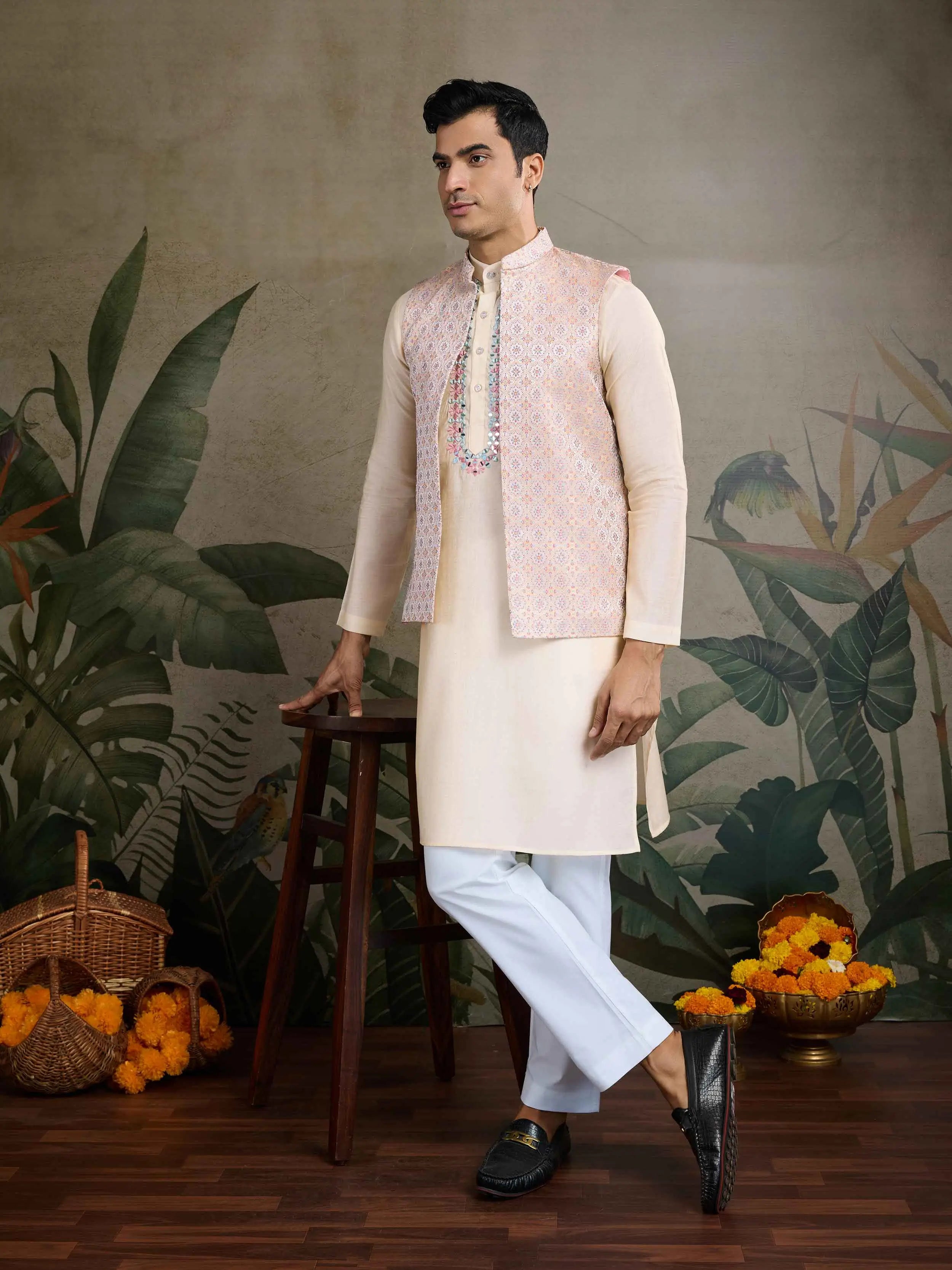 Oyster Pink Real Mirror Thread Work Kurta Set With Jacquard Design Work Jacket