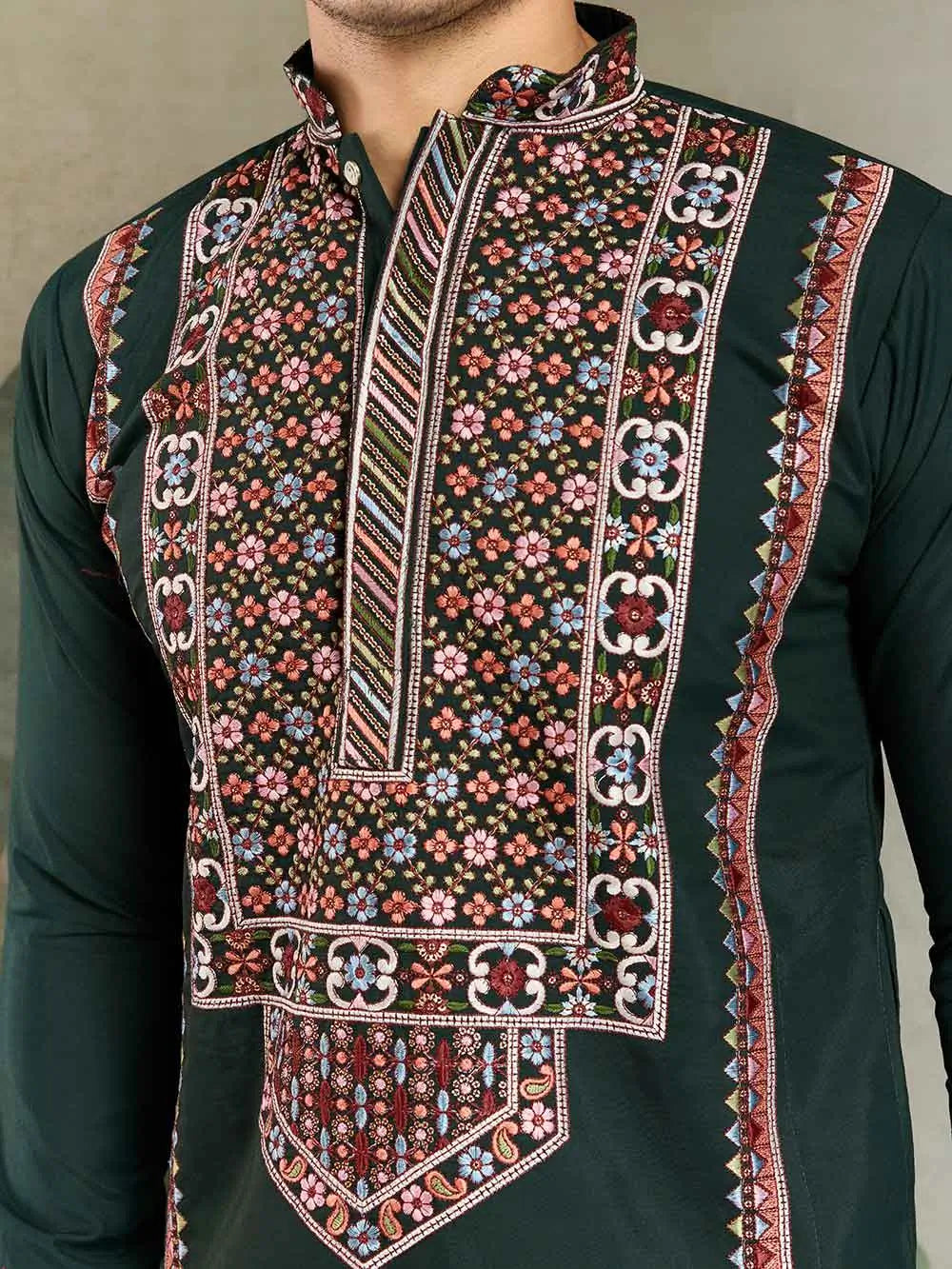 Dark Green Festive Wear Kurta Set With Multi Thread Sequins Embroidery Work - qivii