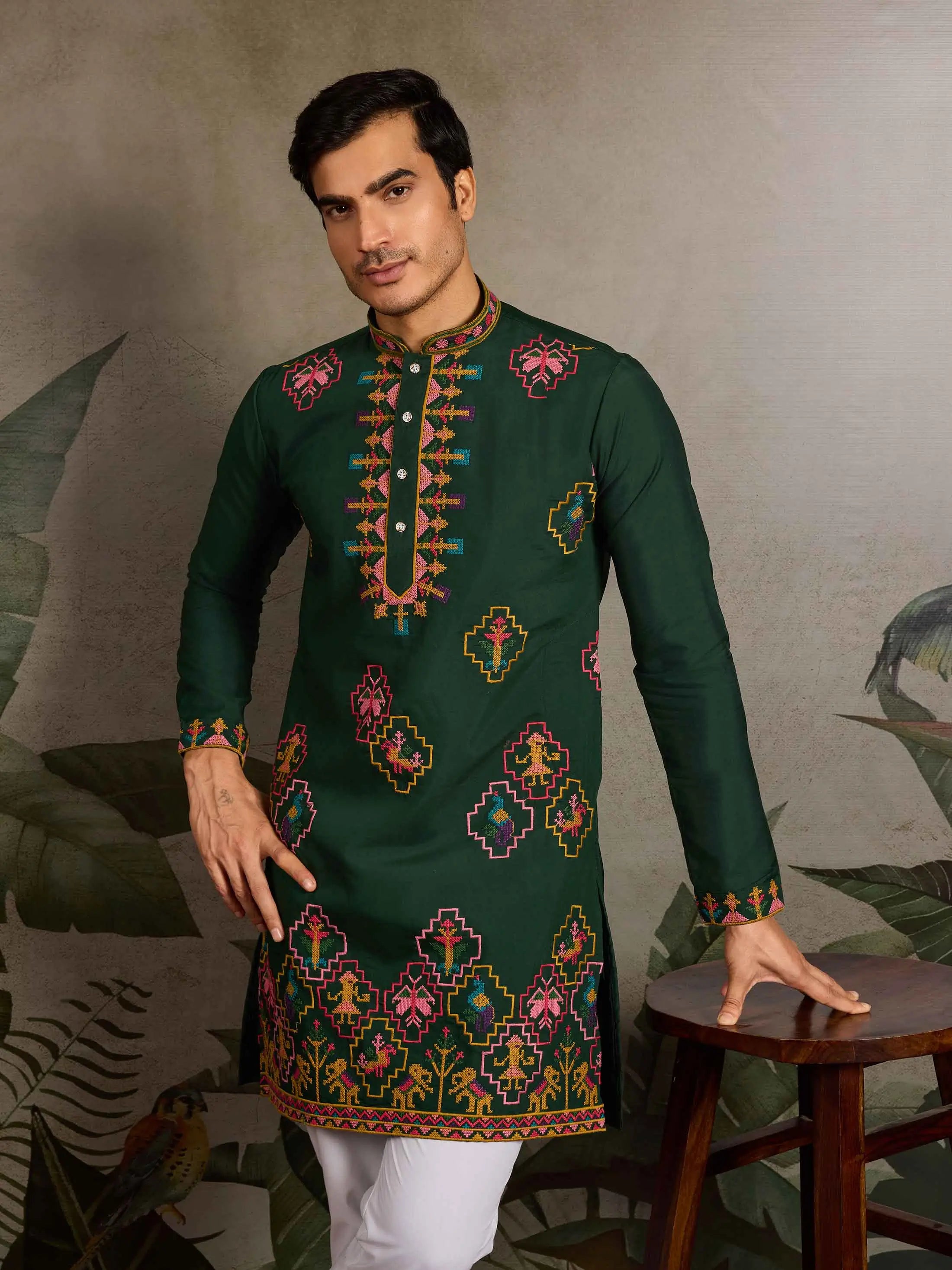 Festive Green Kurta Set with Multi-Thread Embroidery Work - qivii