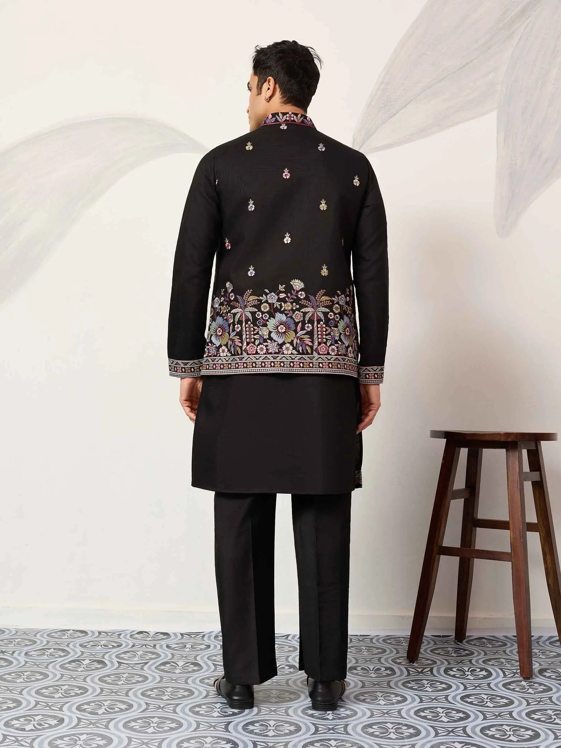 Black Kurta Set With Embroidered Koti