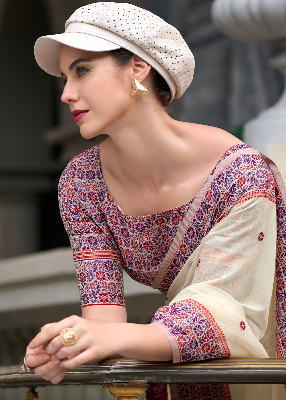 Cream White Linen Silk Saree - qivii