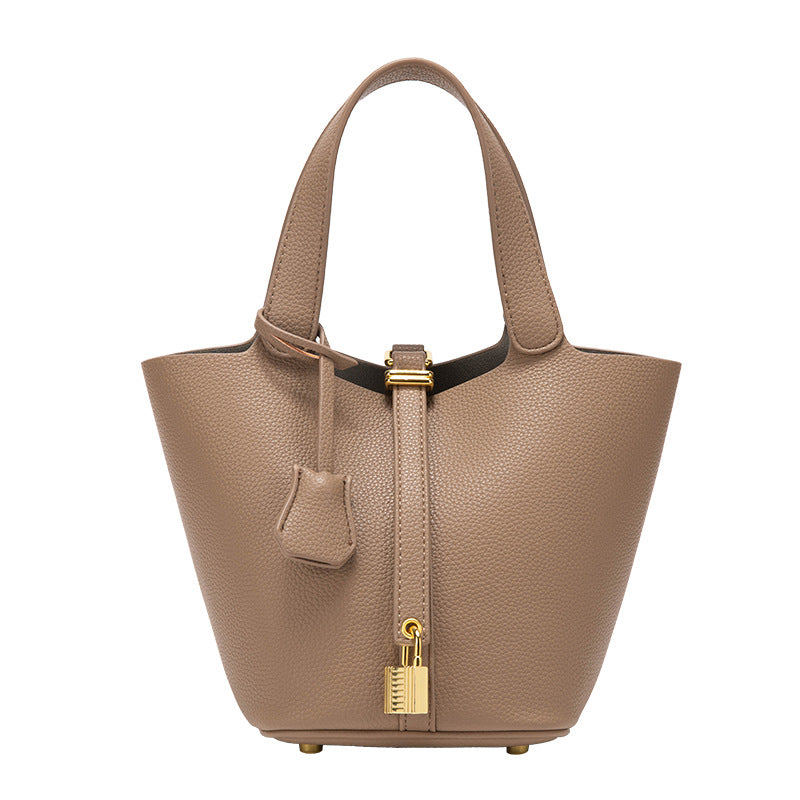 Women's Niche Design Bucket Bag – Exquisite, High-End & Versatile Handheld Tote