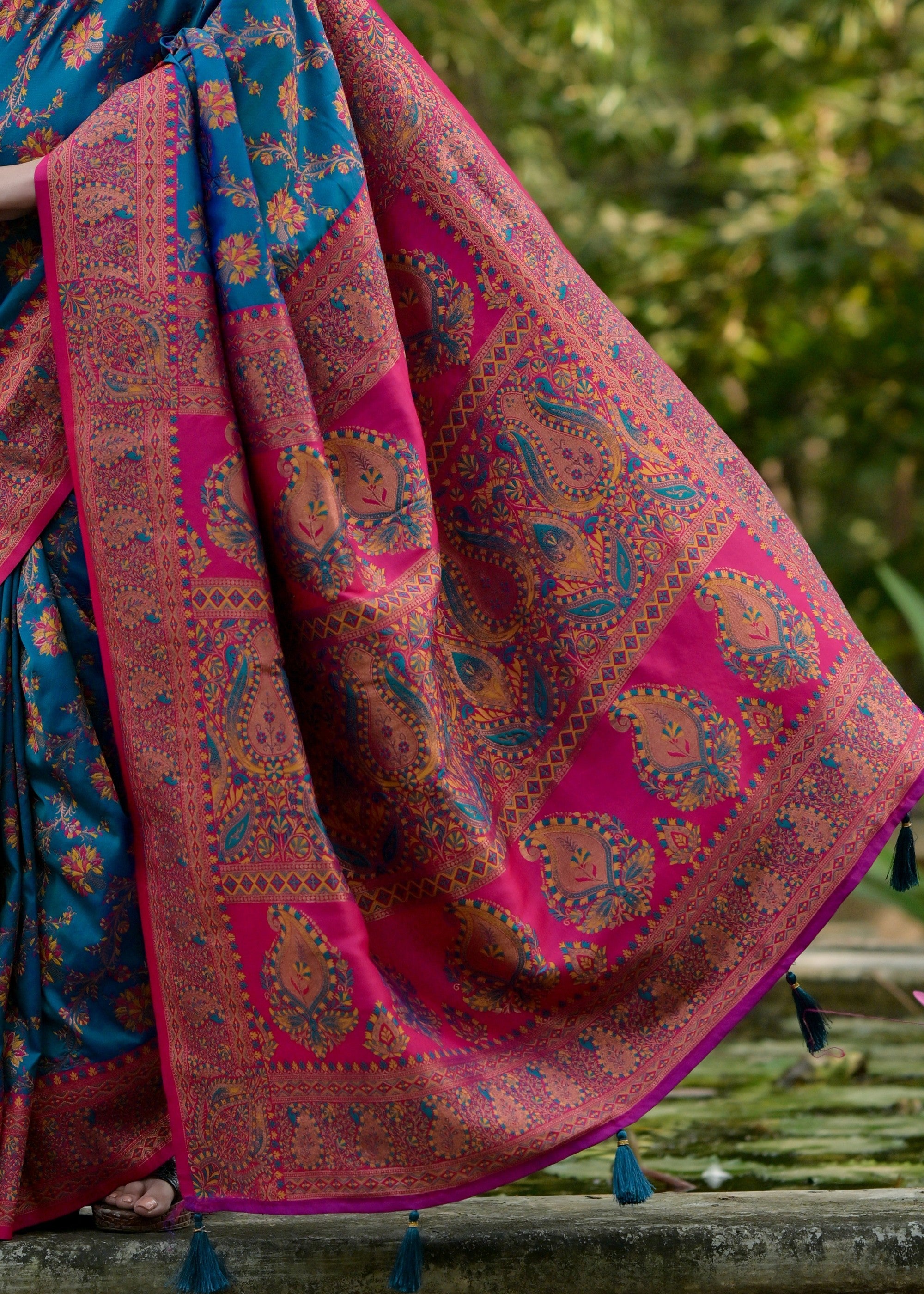 Aegean Blue Thread Woven Pashmina Silk Saree With Heavy Thread Woven Pallu - qivii