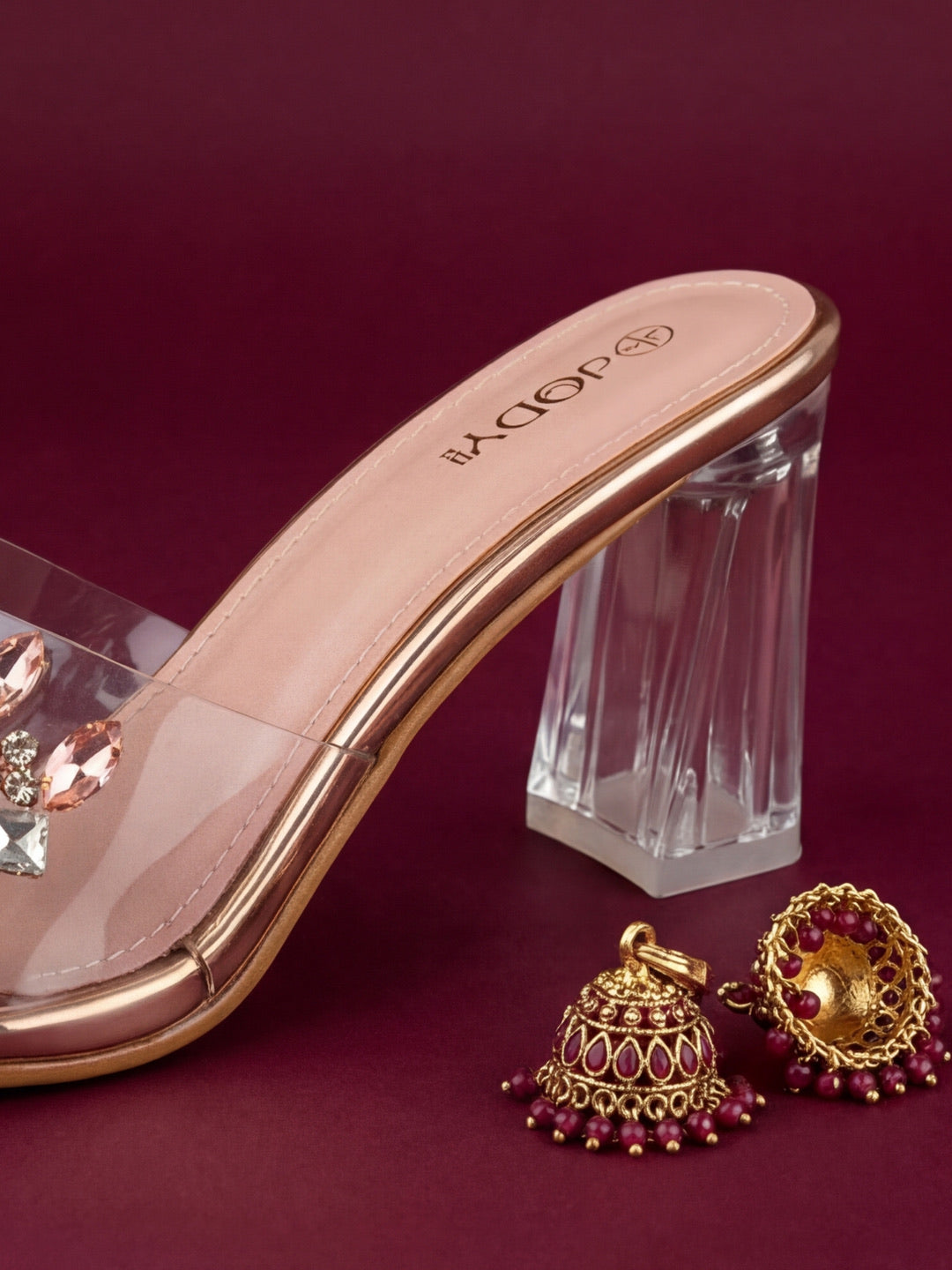 Gulnaar Heels