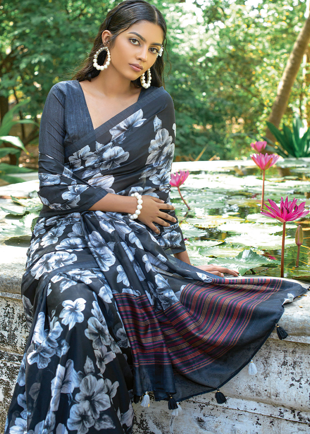 Spruce Blue Floral Printed Silk Saree - qivii