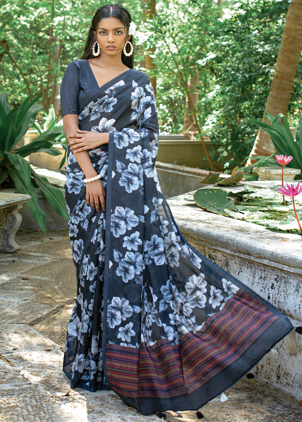 Spruce Blue Floral Printed Silk Saree - qivii