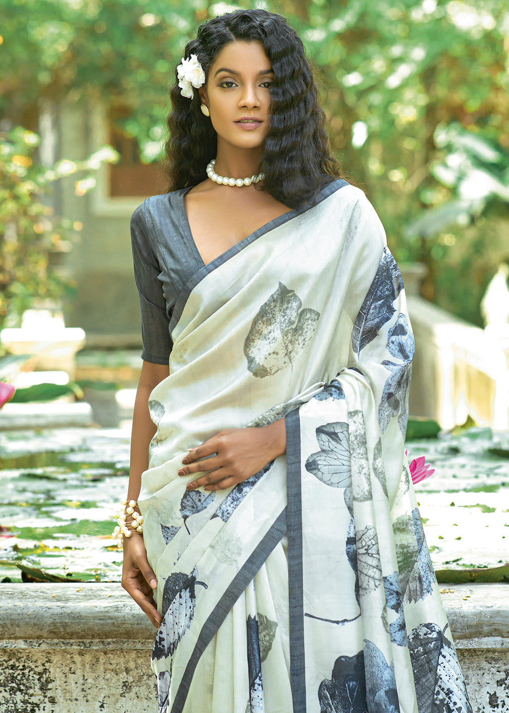 Rice White Floral Printed Silk Saree - qivii