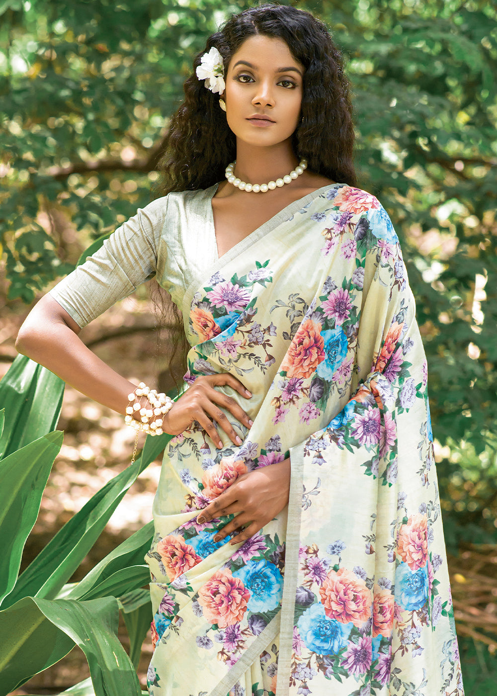 Parchment White Floral Printed Silk Saree - qivii