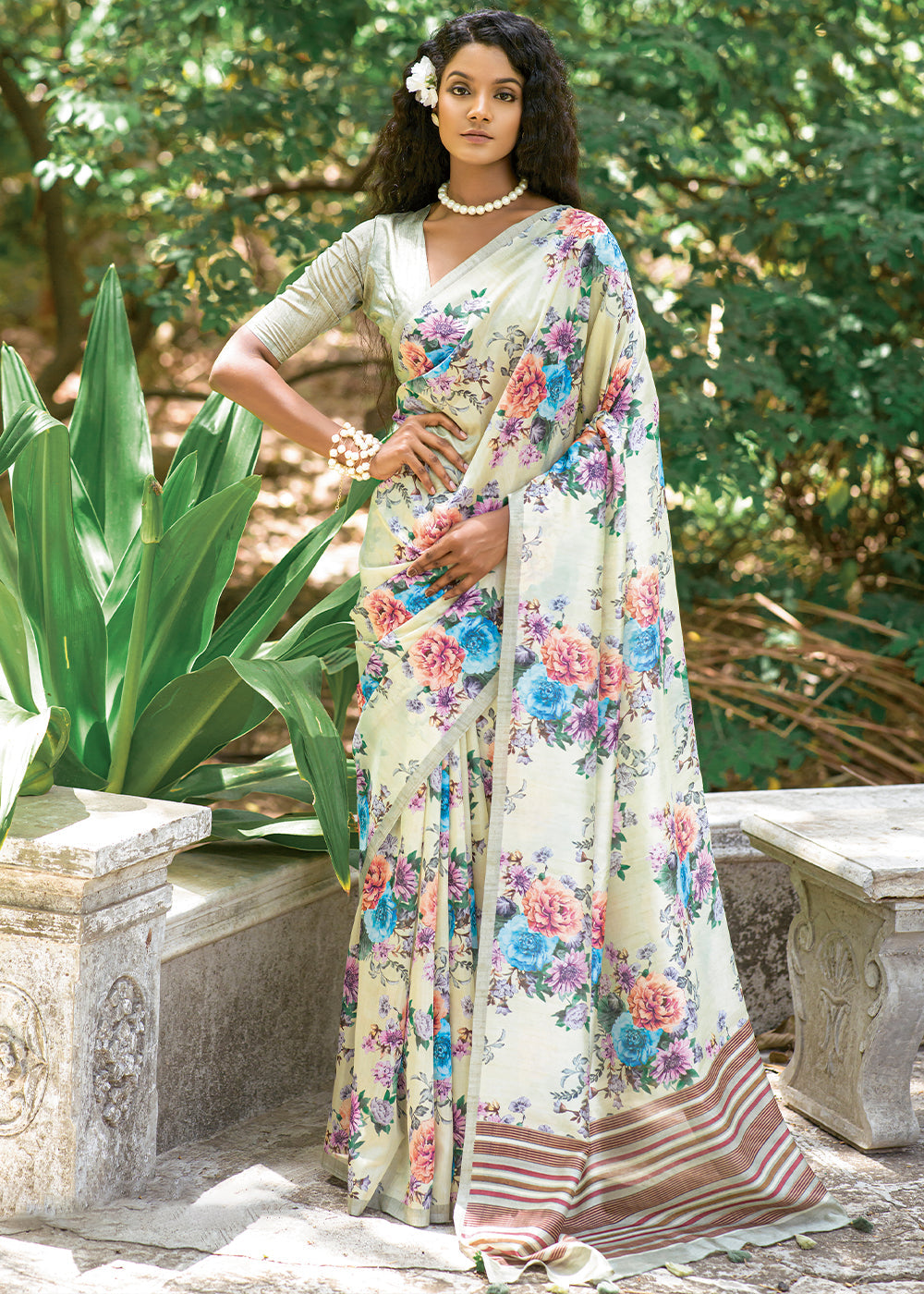Parchment White Floral Printed Silk Saree - qivii
