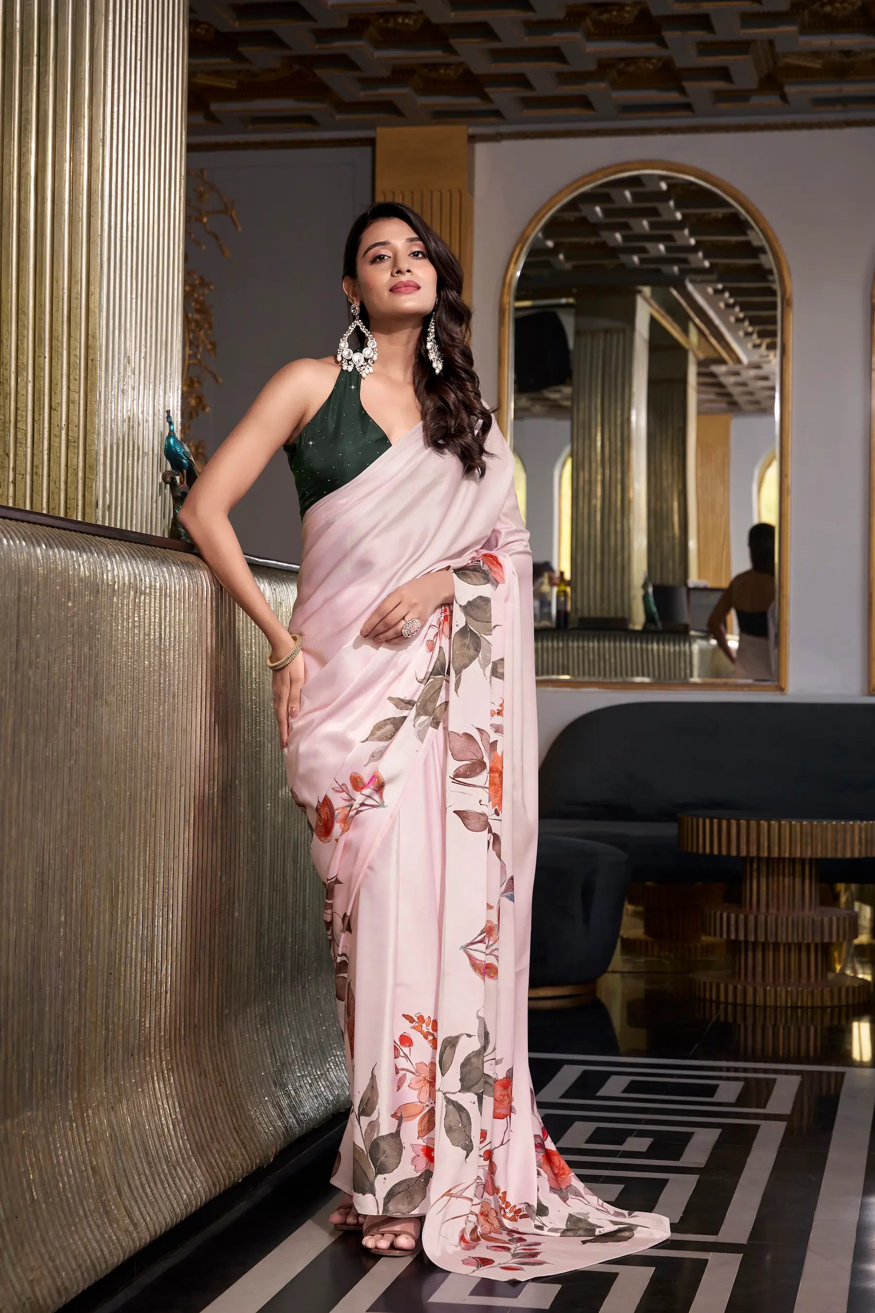 Off White Satin Silk Floral Printed Saree - qivii