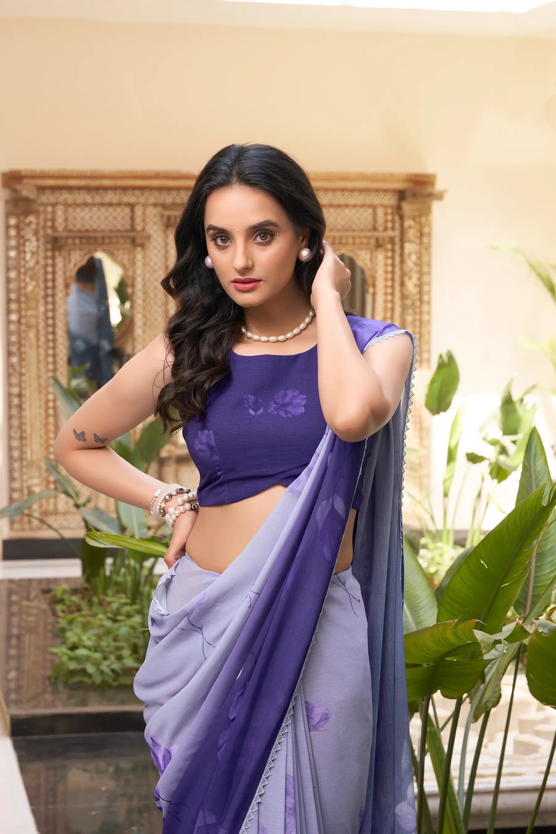 Blue Weightless Marbal Saree With Floral Print & Lace Border