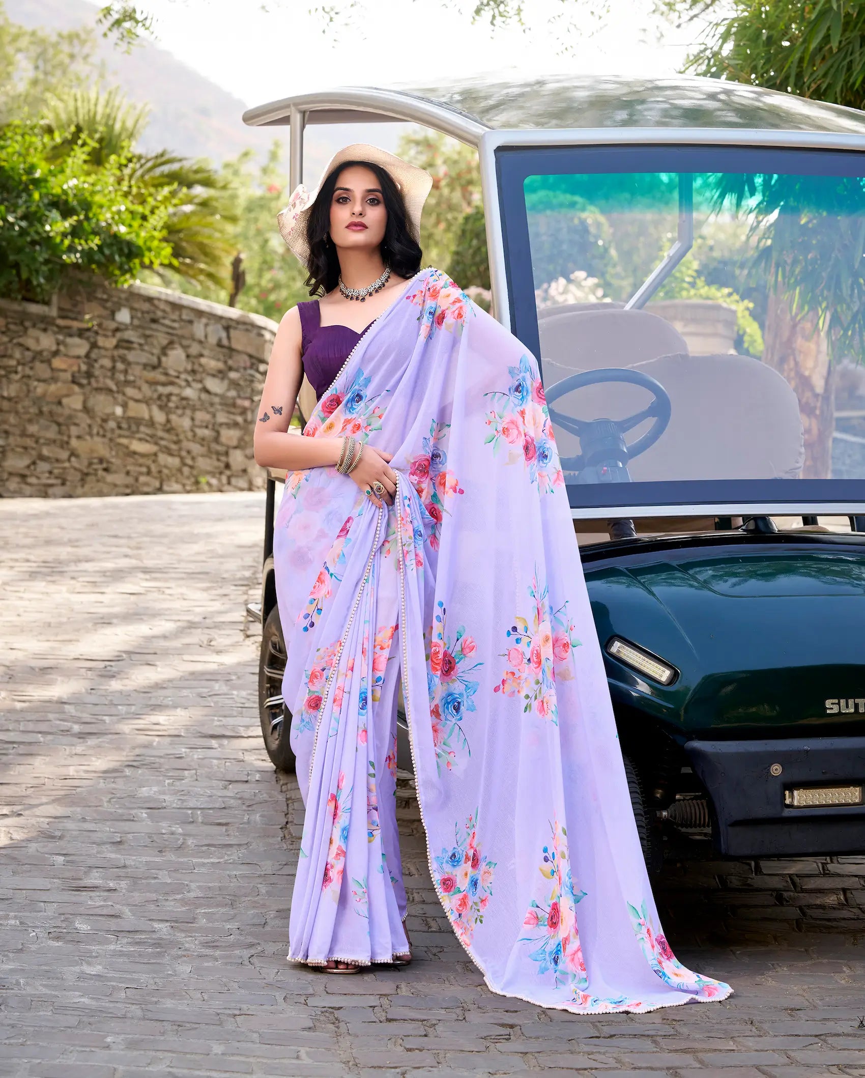 Lavender Weightless Marbal Saree With Floral Print & Lace Border - qivii