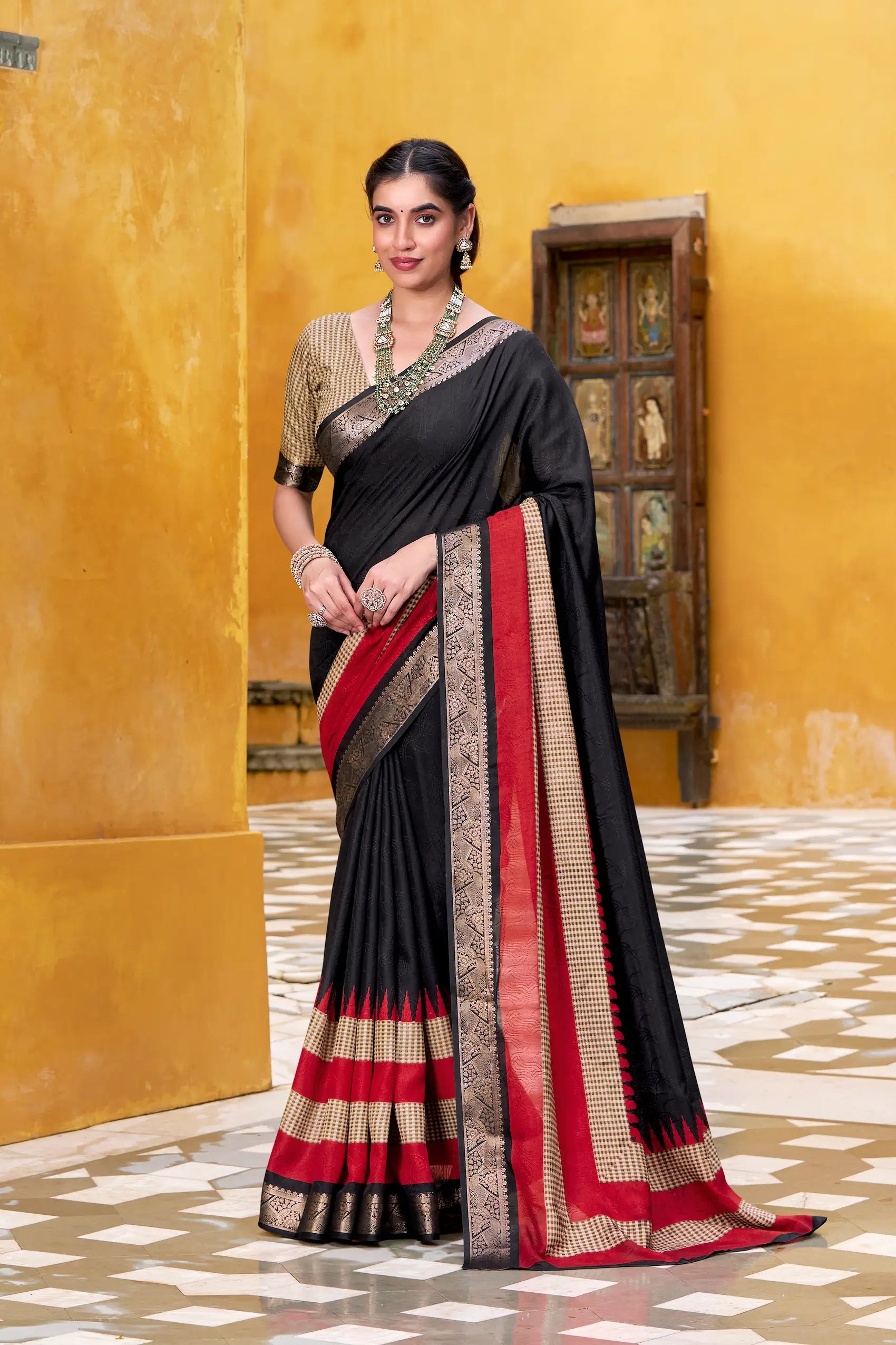 Black Poly Cotton Saree With Print & Zari Weaving Work - qivii