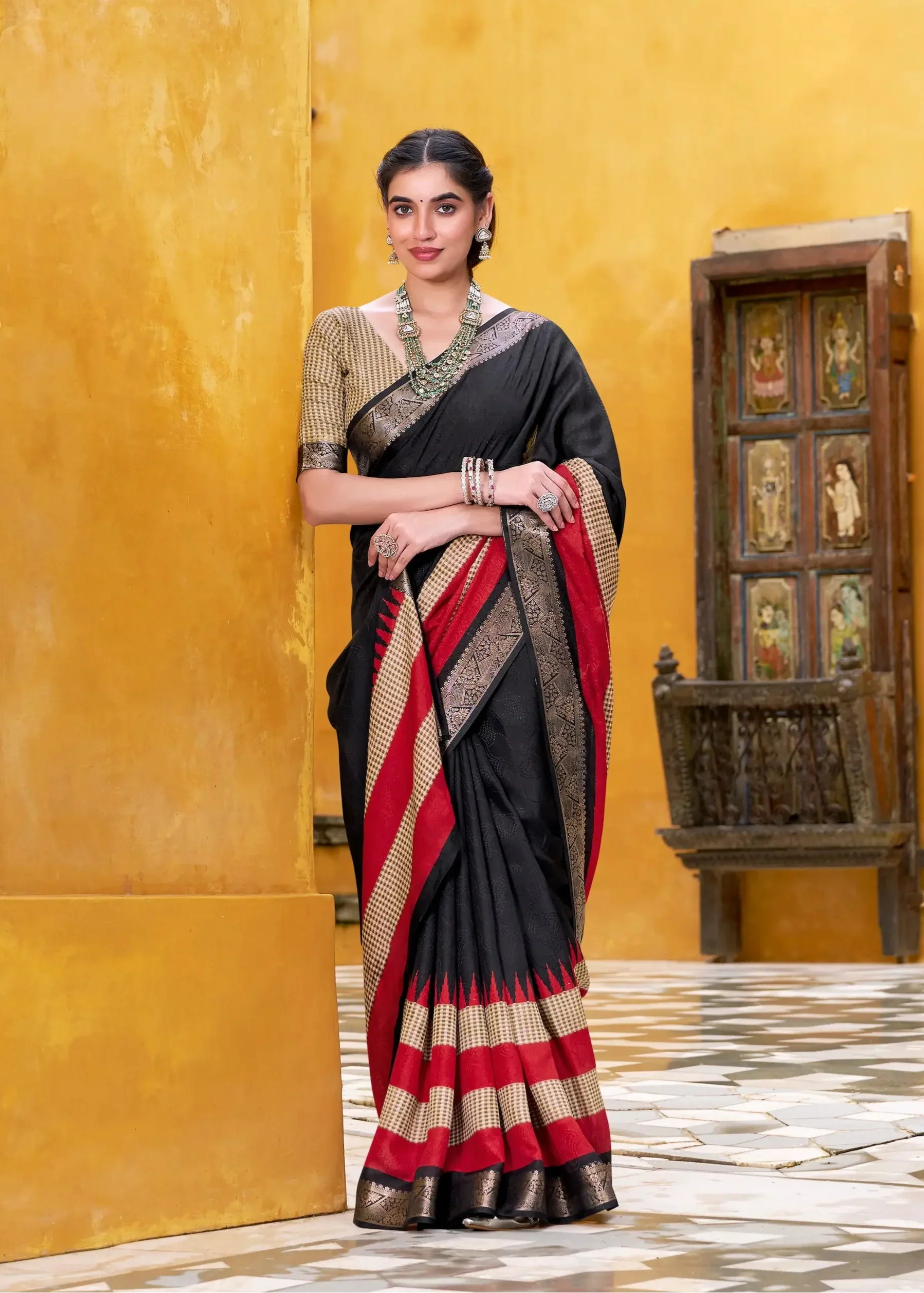 Black Poly Cotton Saree With Print & Zari Weaving Work - qivii