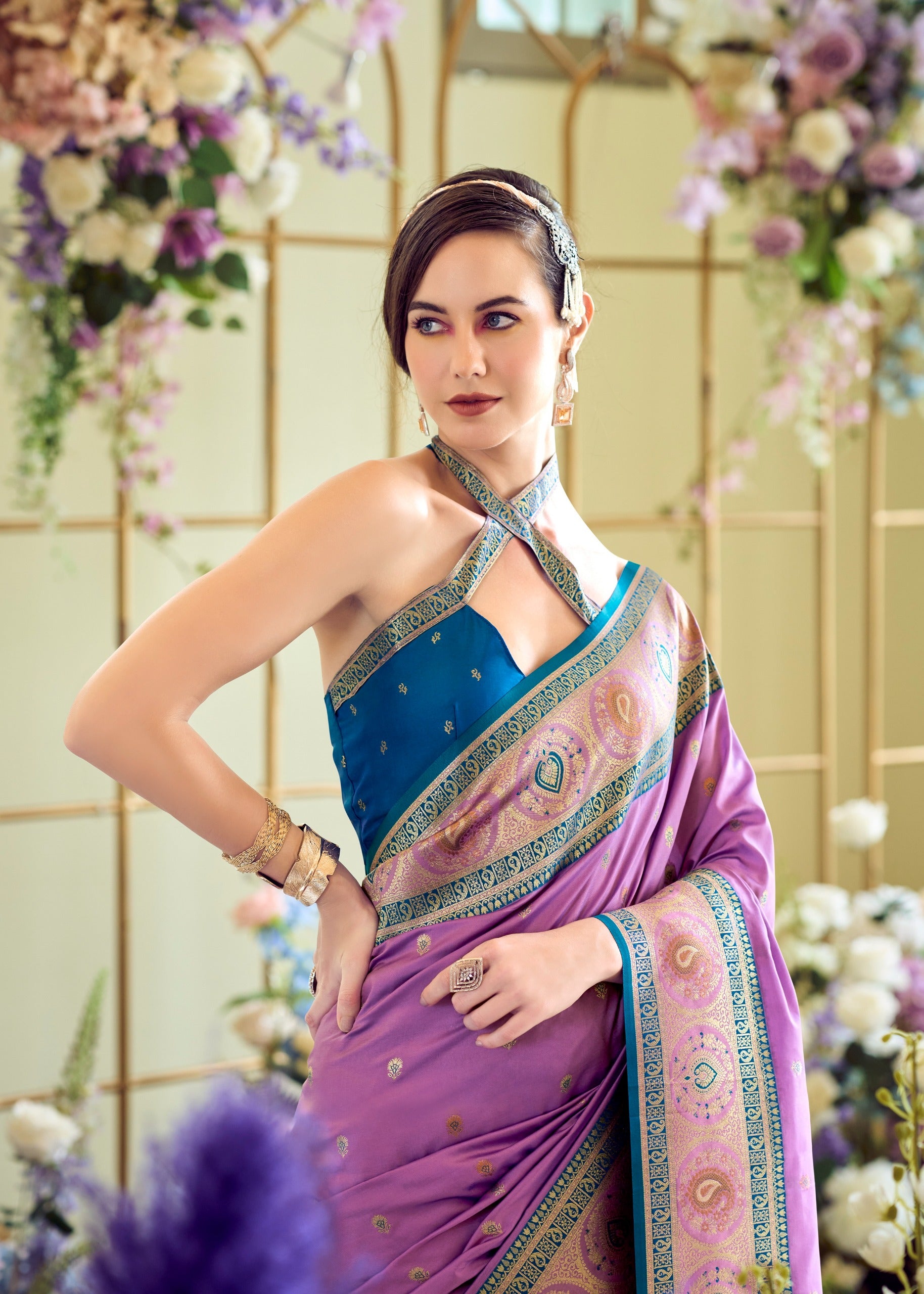 Purple Banarasi Silk Saree with Zari Weaving Contrast Border & Designer Pallu