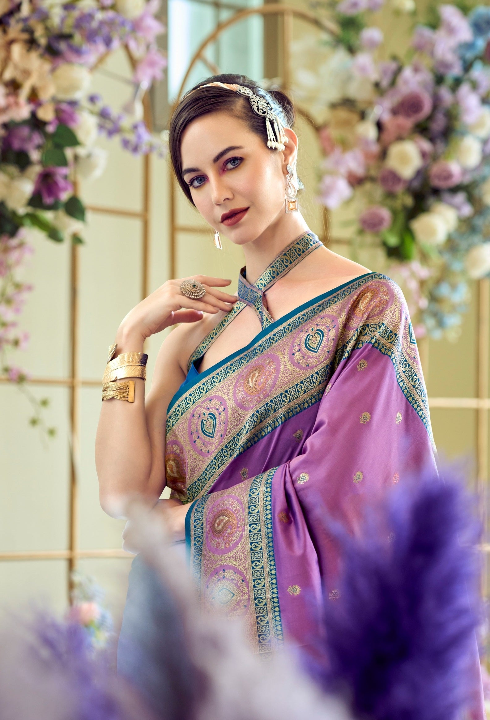 Exquisite Purple Pure Soft Banarasi Silk Saree with Beautiful Zari Weaving