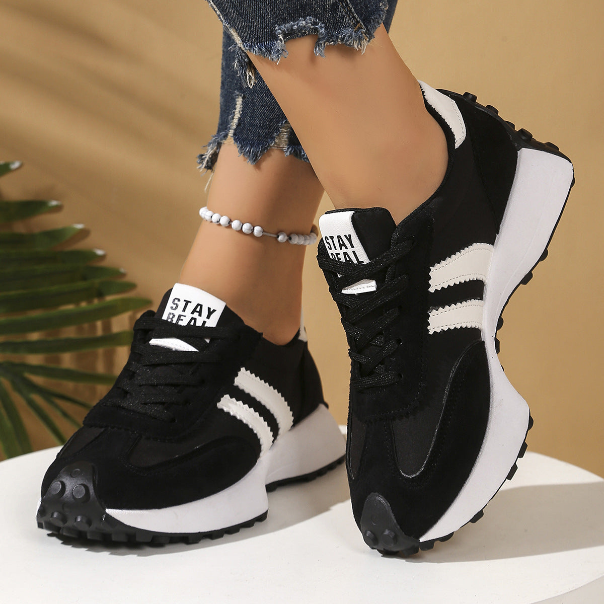 Women's Athena Curve Chunky Retro Runner Sneakers – Extended-Size Vintage Dad Walking Shoes with Sculpted Waist (US 5–11.5)