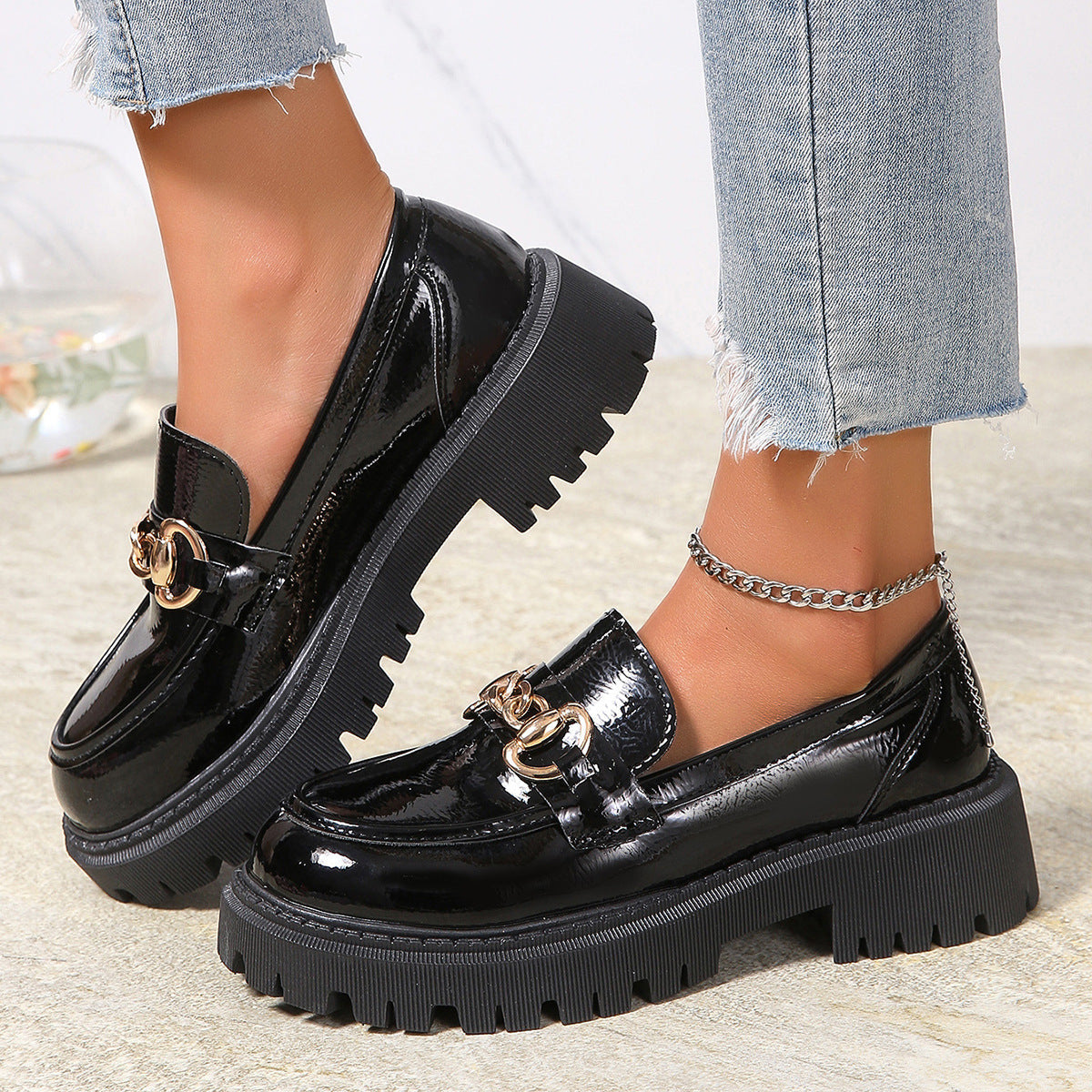 Women's Plus Size British Style Leather Platform Slip-On Loafers