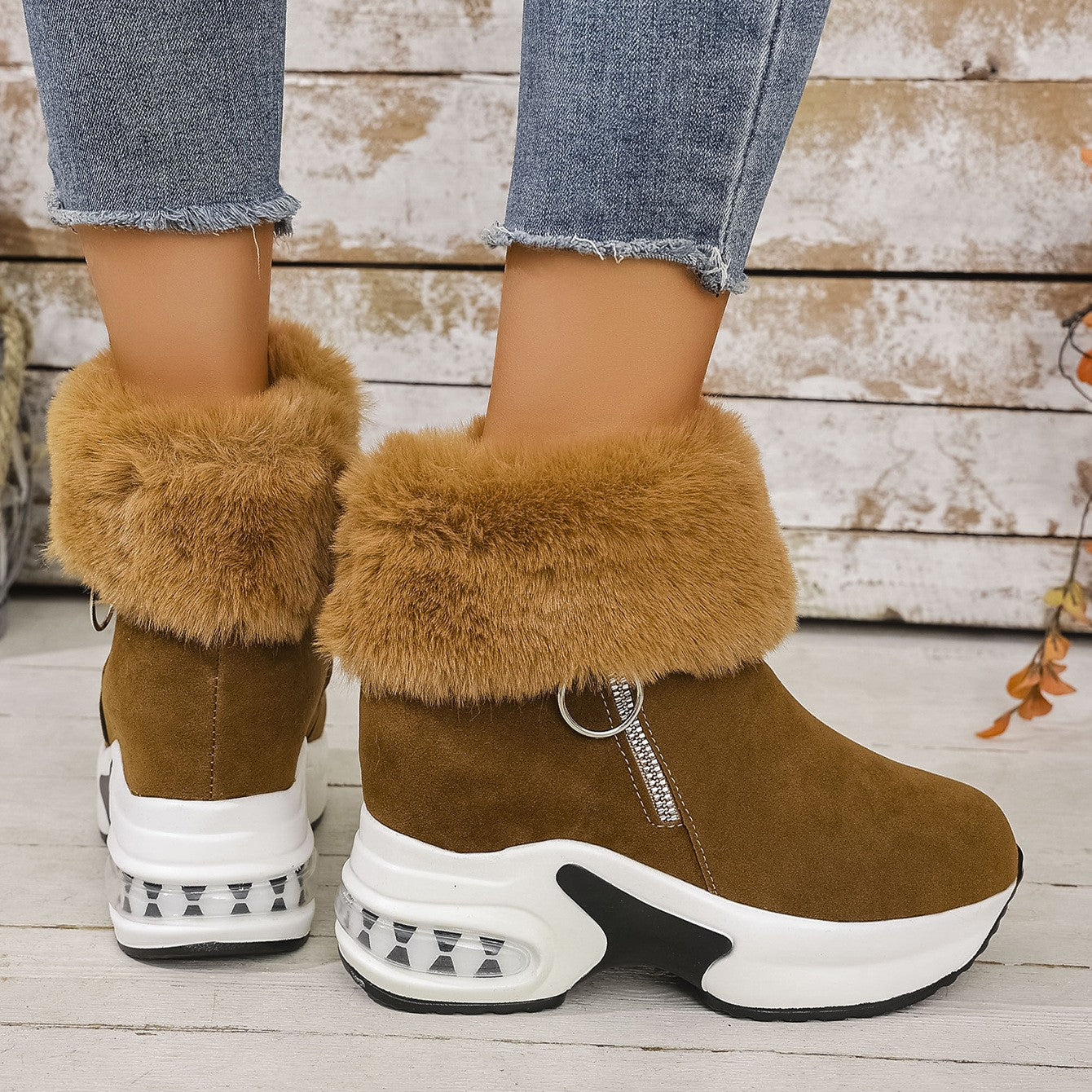 Women's Cozy-Chic Snow Boots - Plush Lined Faux Suede Platform Ankle Boots (US 4-10.5)