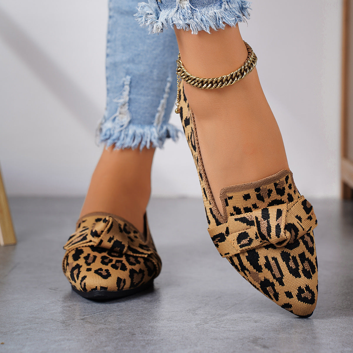 Women's Plus Size Fashion Flyknit Slip-On Pointed-Toe Casual Flats