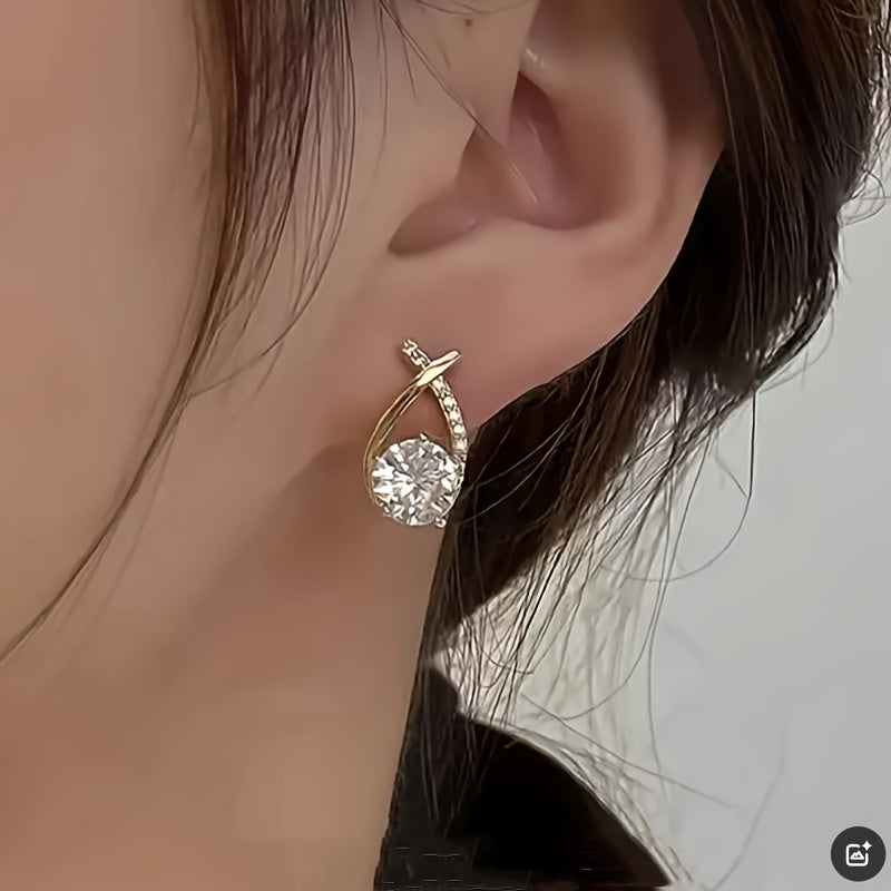 Oorbellen met gouden kruis en zirconia - By Qivii