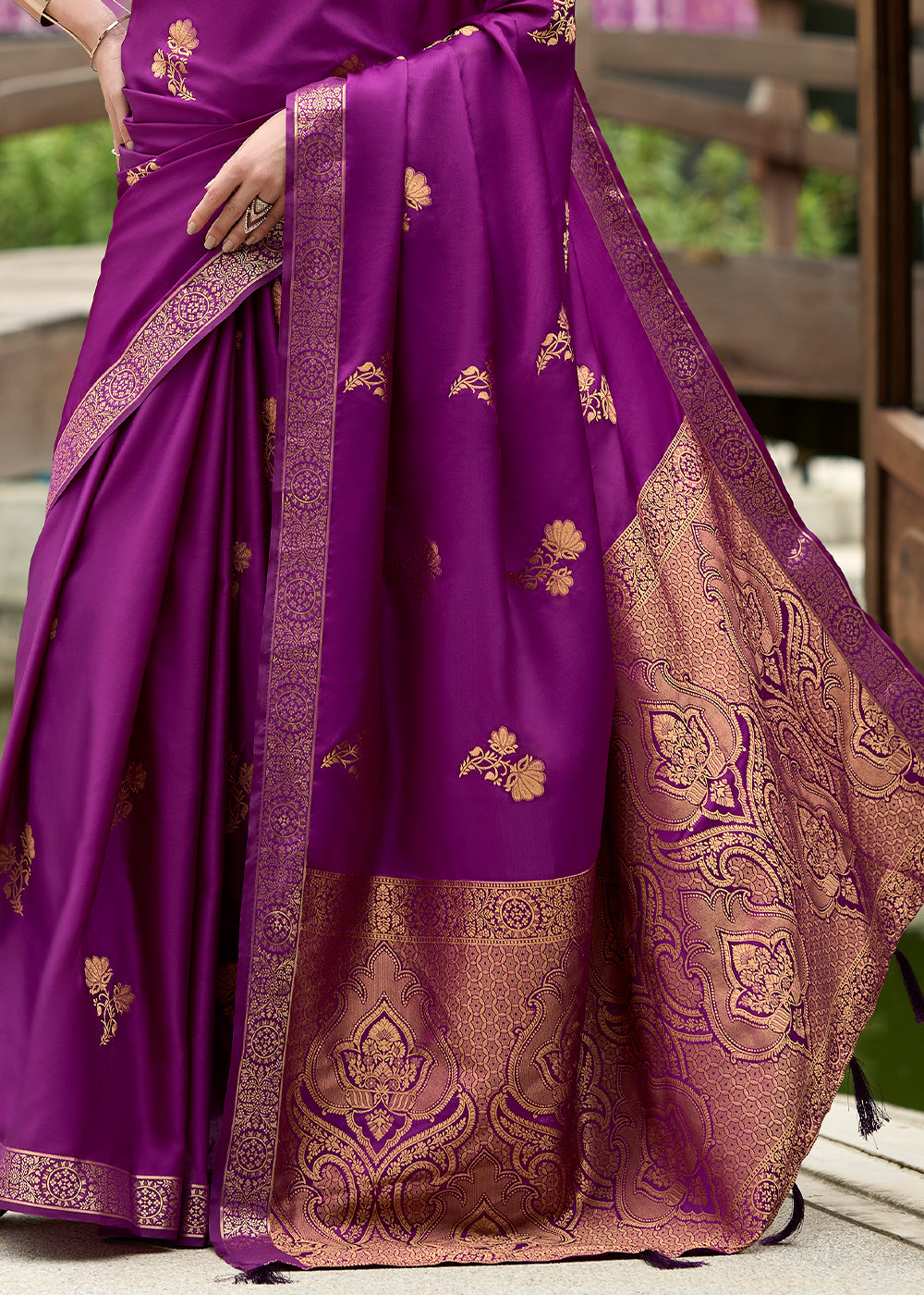 Lollipop Purple Zari Woven Satin Silk Saree - qivii