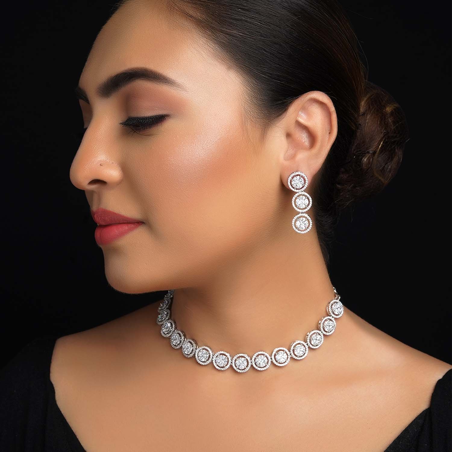 Kaaynaat Diamond Neck Line Silver Plated Necklace Set - qivii