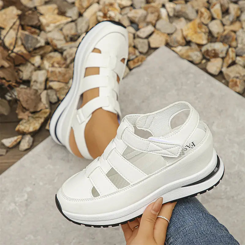 Lone - Perfekt bequeme Sandalen - By Qivii