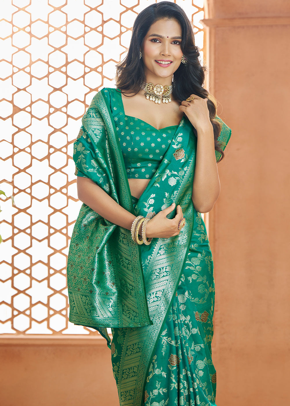 Jade Green Floral Zari Woven Banarasi Silk Saree - qivii