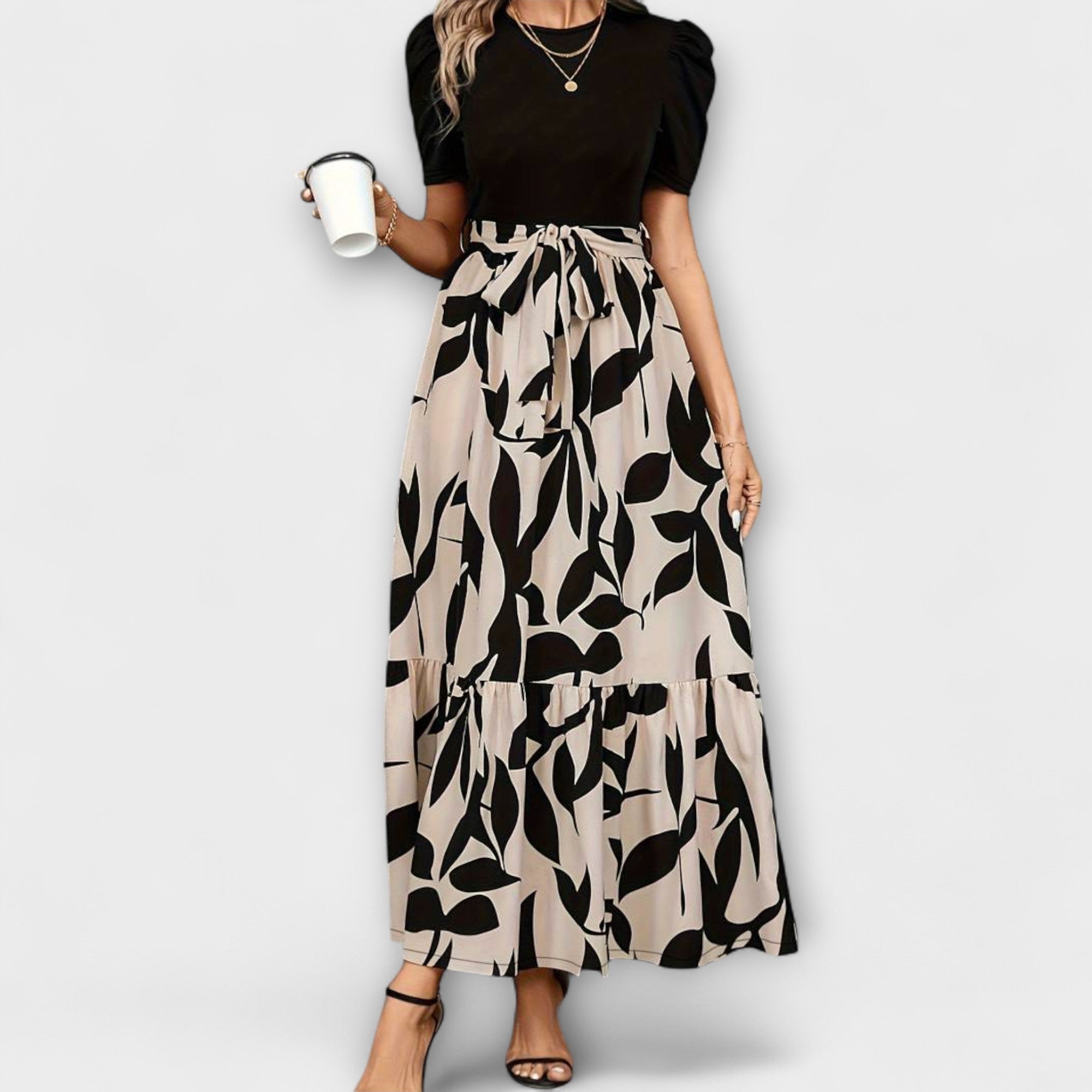 Luna - Zomerjurk met bloemenprint en ronde hals - By Qivii