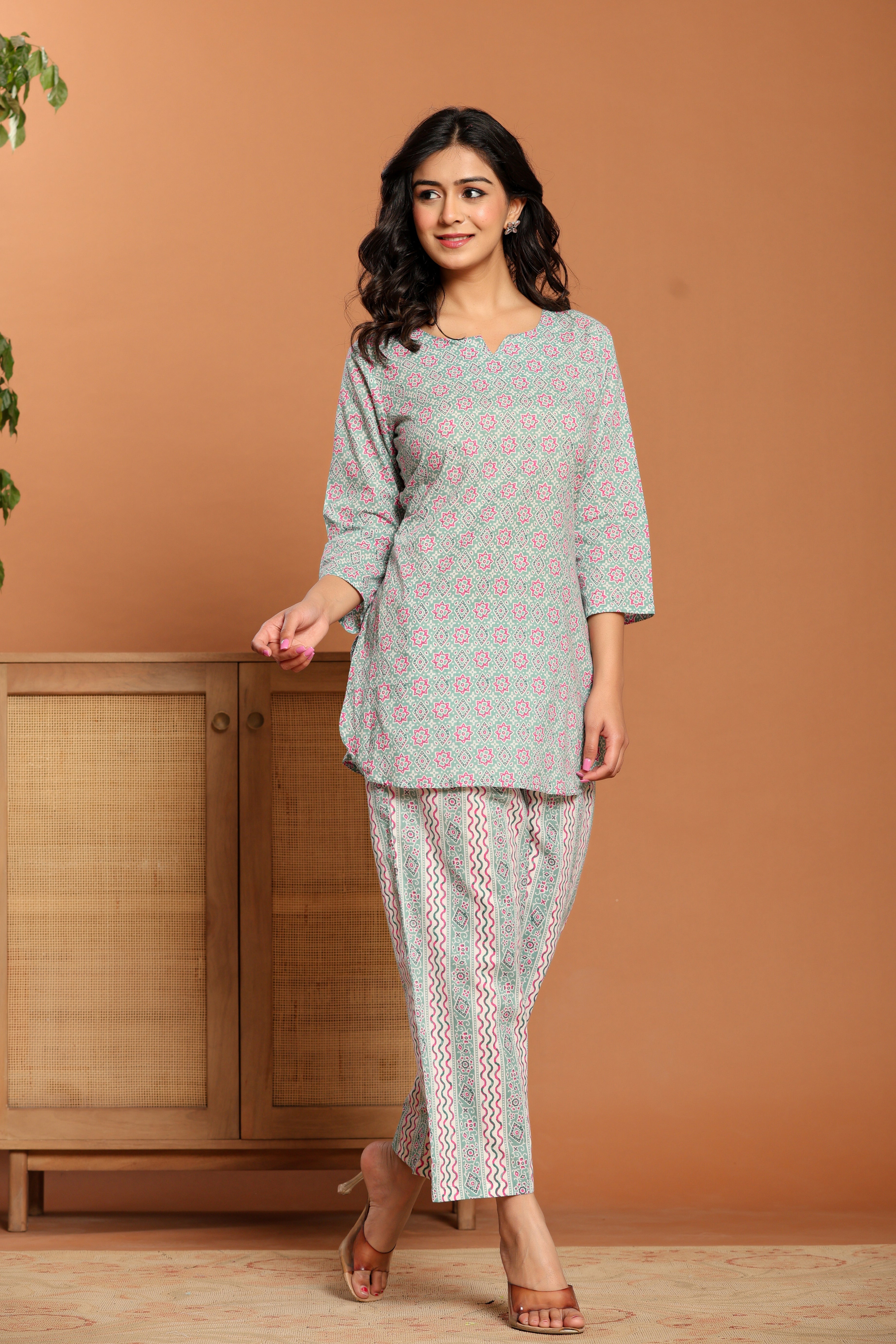 Green Printed Cotton Coord Set - qivii