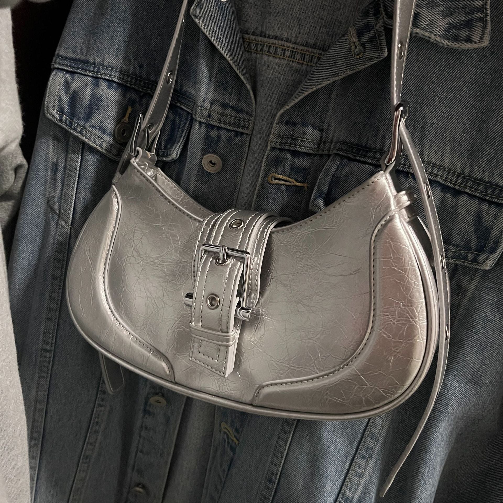 Women's Luna Saddle Bag – Retro Chic Crossbody Shoulder Bag | Y2K Minimalist Purse