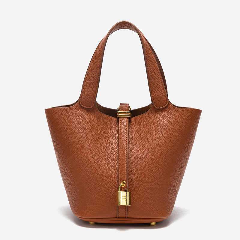 Women's Niche Design Bucket Bag – Exquisite, High-End & Versatile Handheld Tote