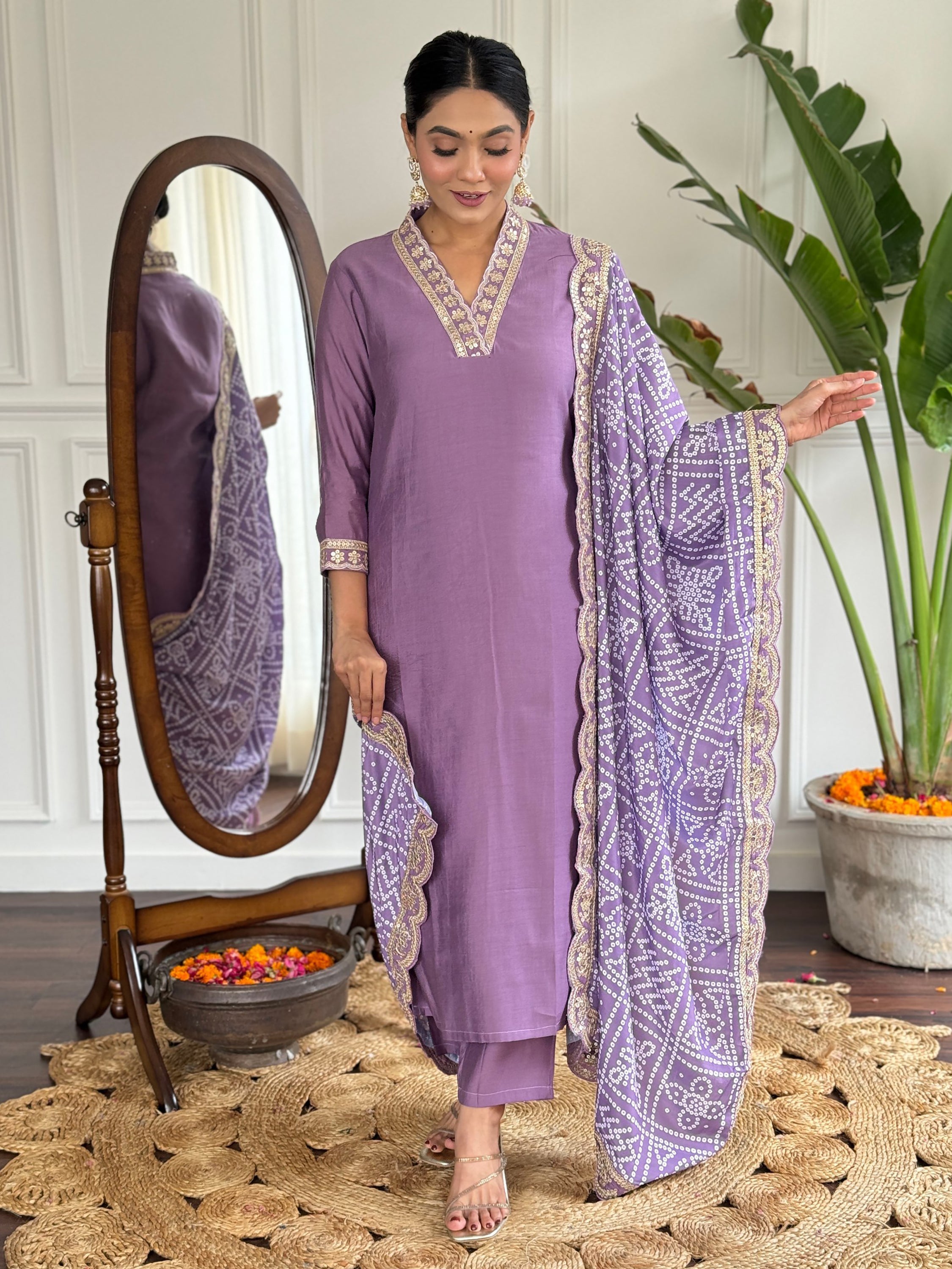 Stunning purple viscose traditional pant suit with bandhani dupatta
