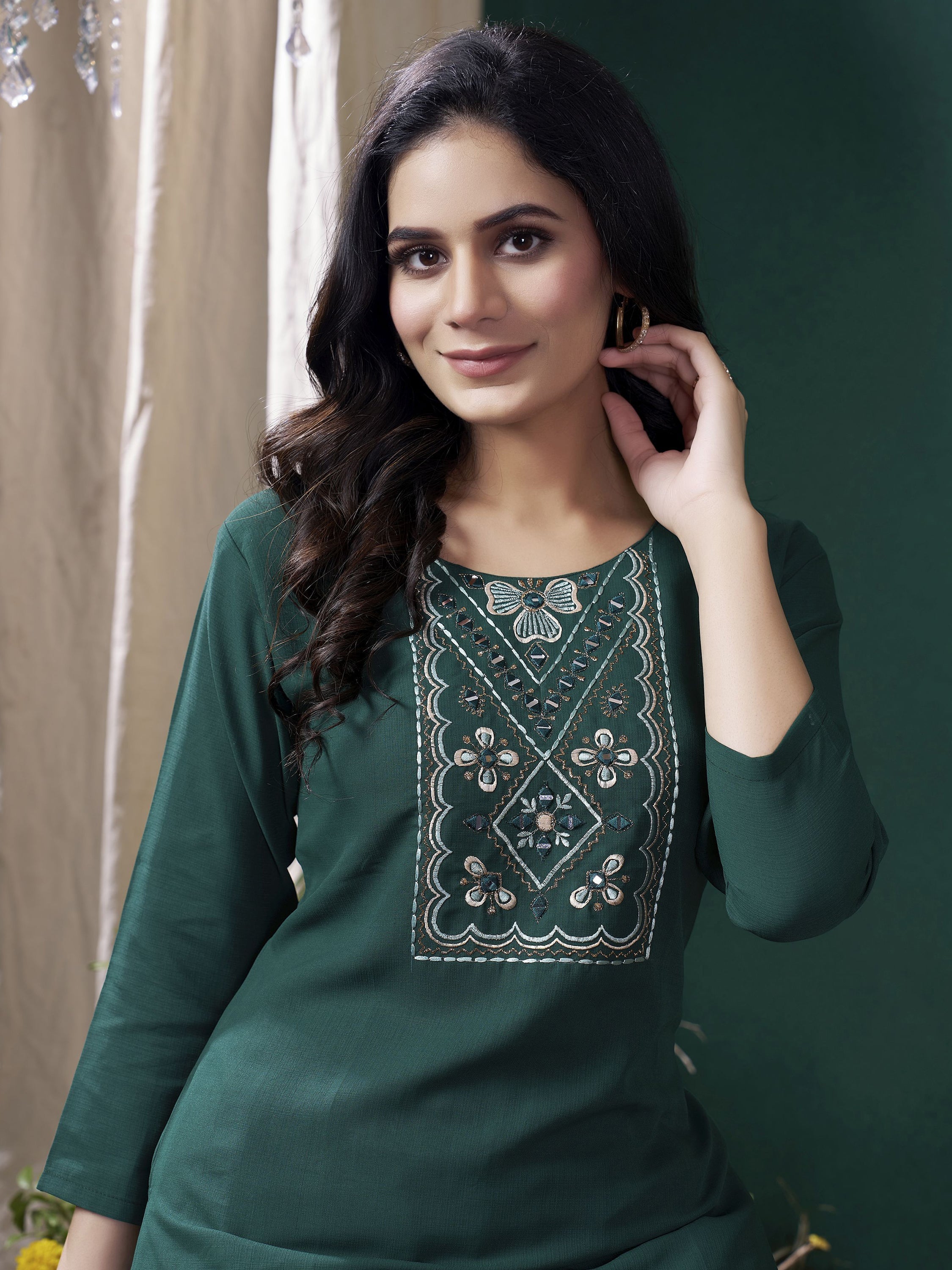 Comfortable and flattering fully stitched suit in sizes S to XXL