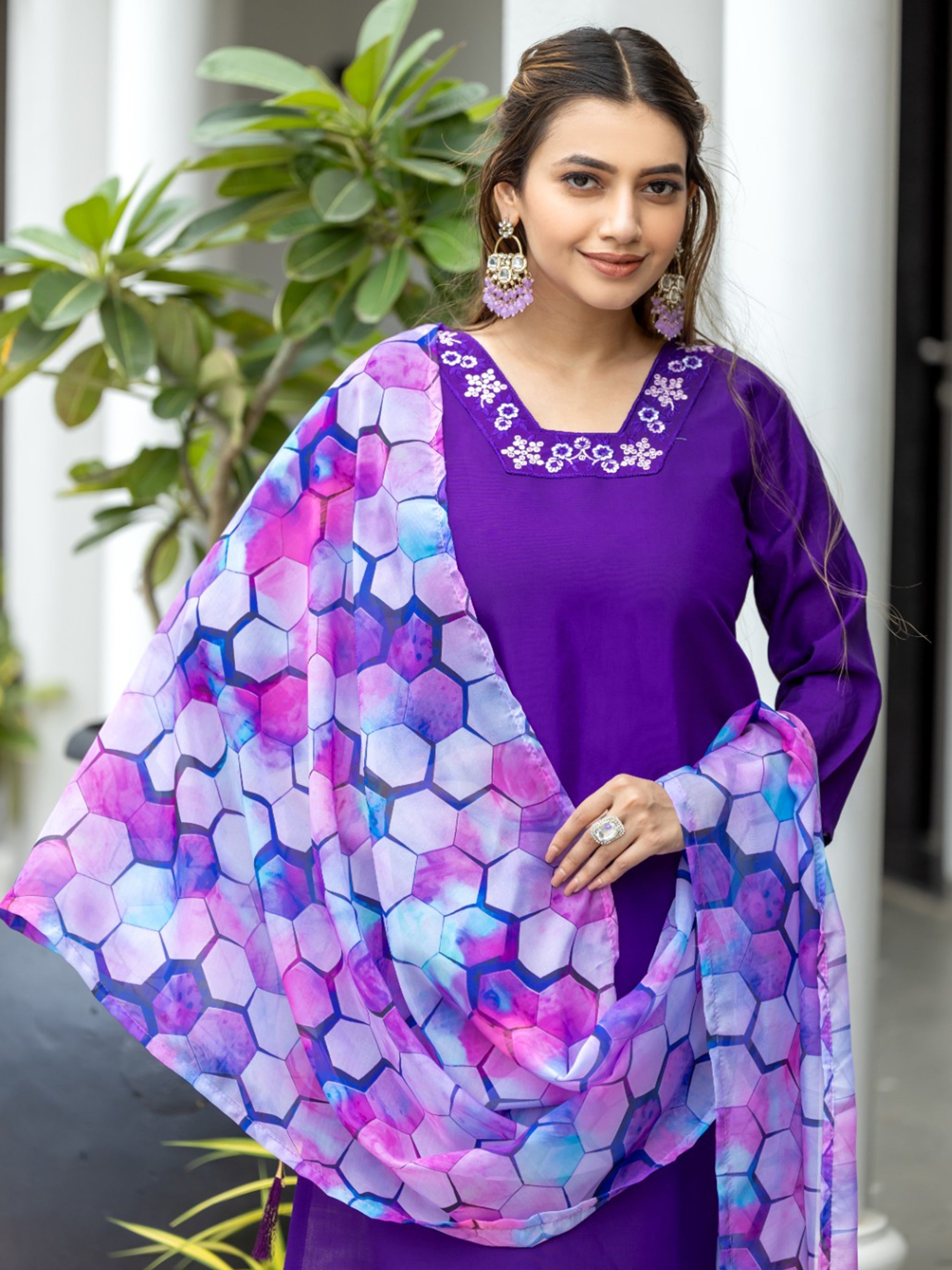 Fully stitched suit in sizes S to XXL for a comfortable fit