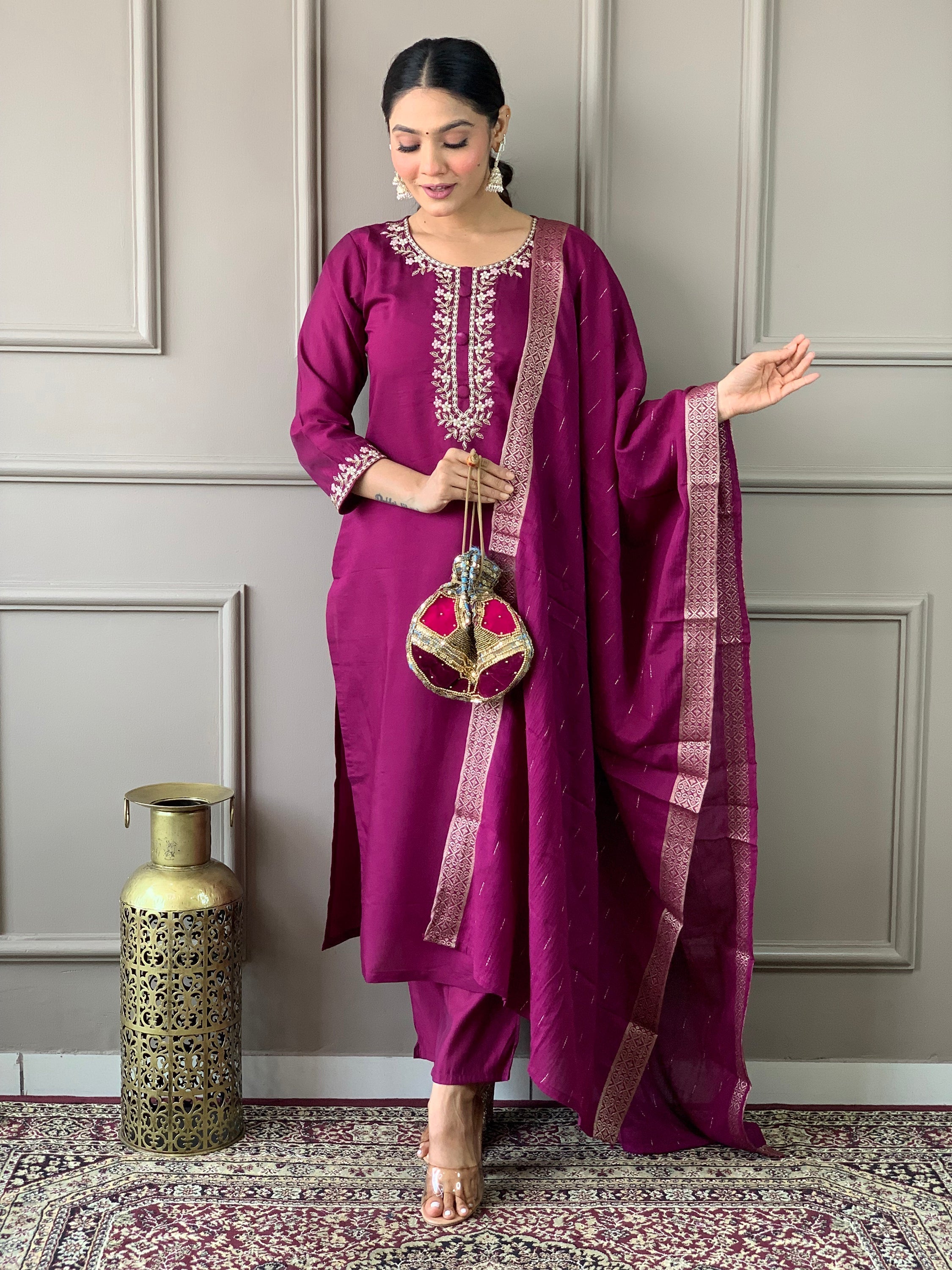Beautifully designed suit available in sizes S to XXL
