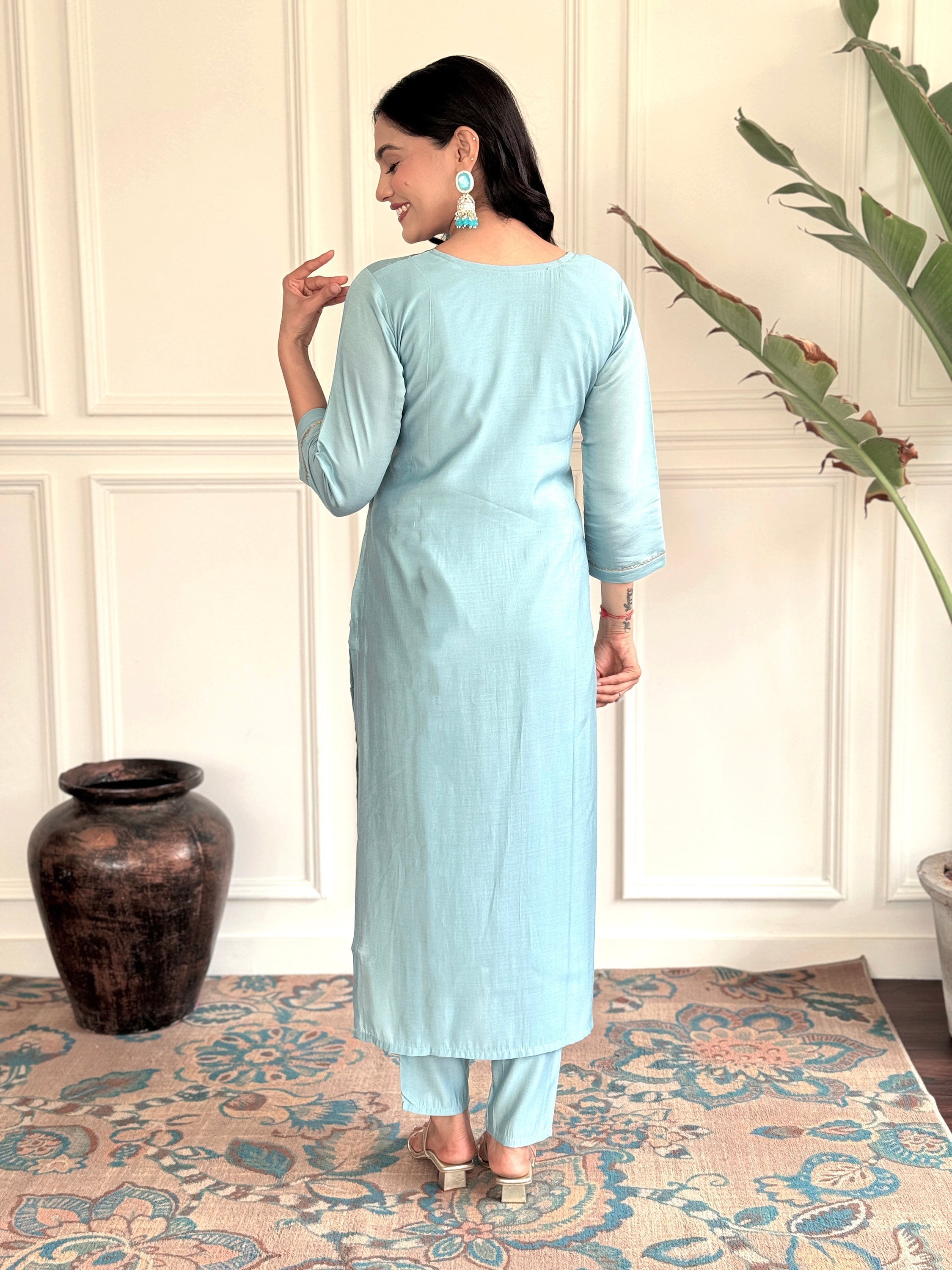 Ideal for events, festivals, and functions, must-have designer suit