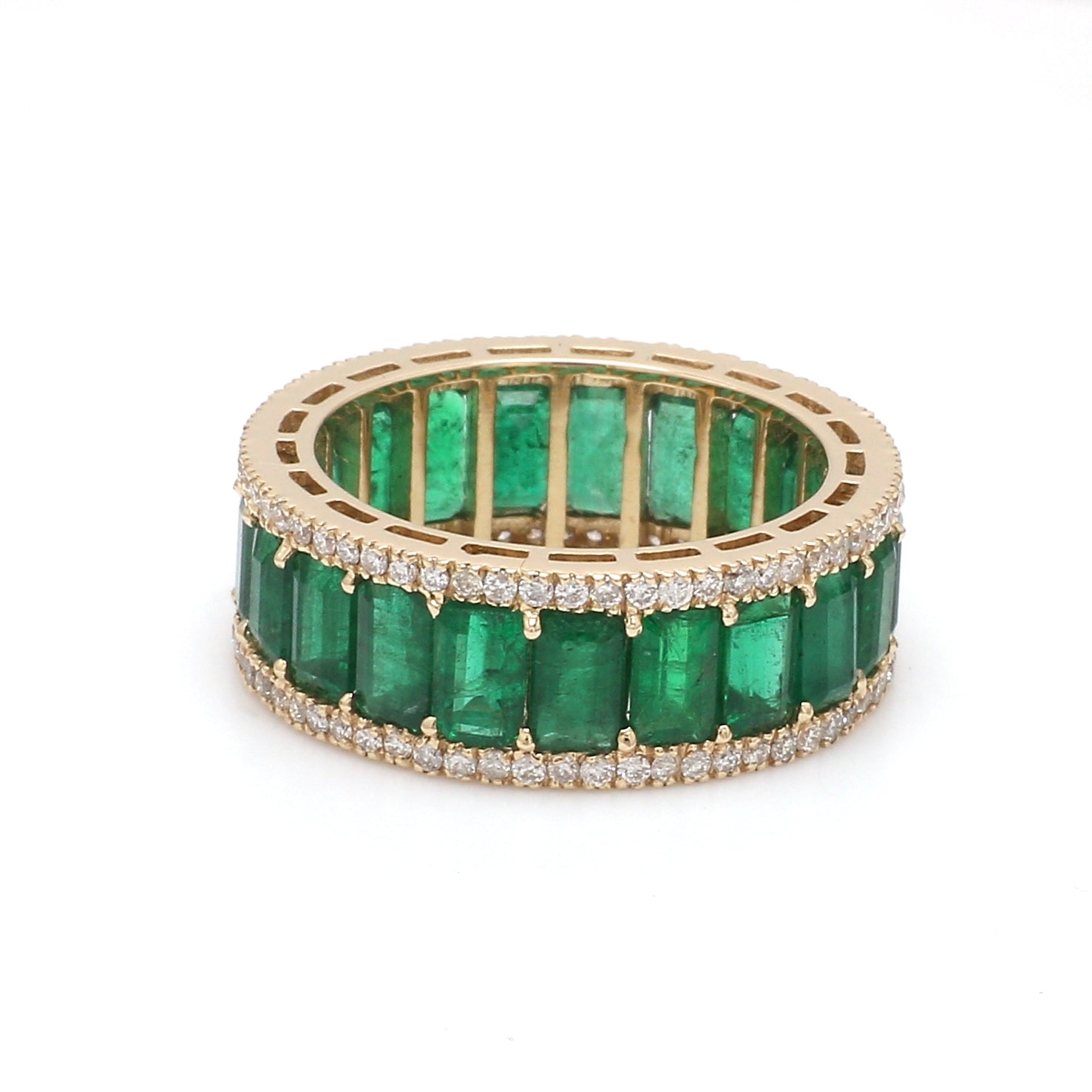Emerald and Diamond Ring - qivii