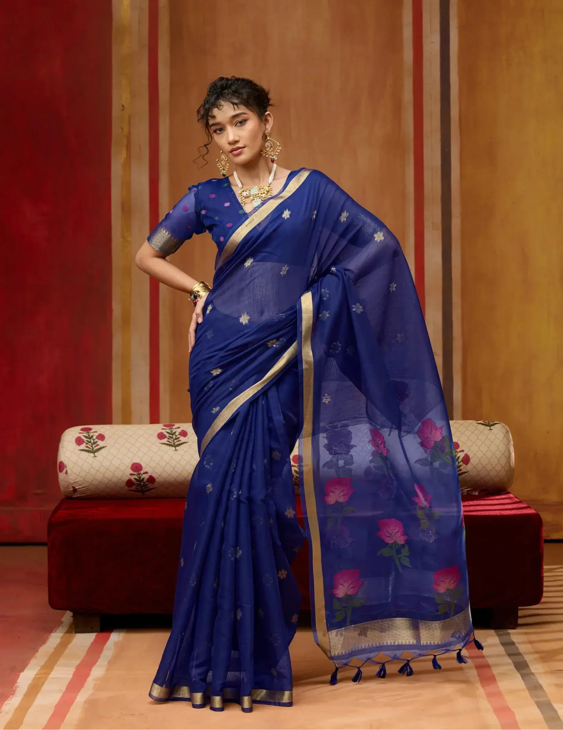 Navy Blue Cotton Handloom Weaving Saree
