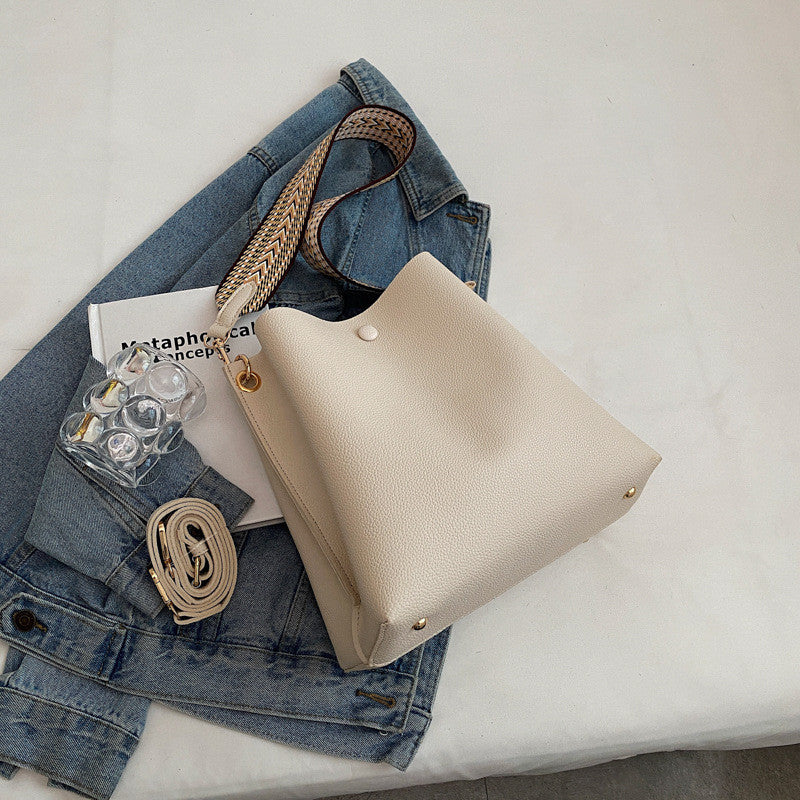 Montelise | Crossbody Bucket Bag - By Qivii