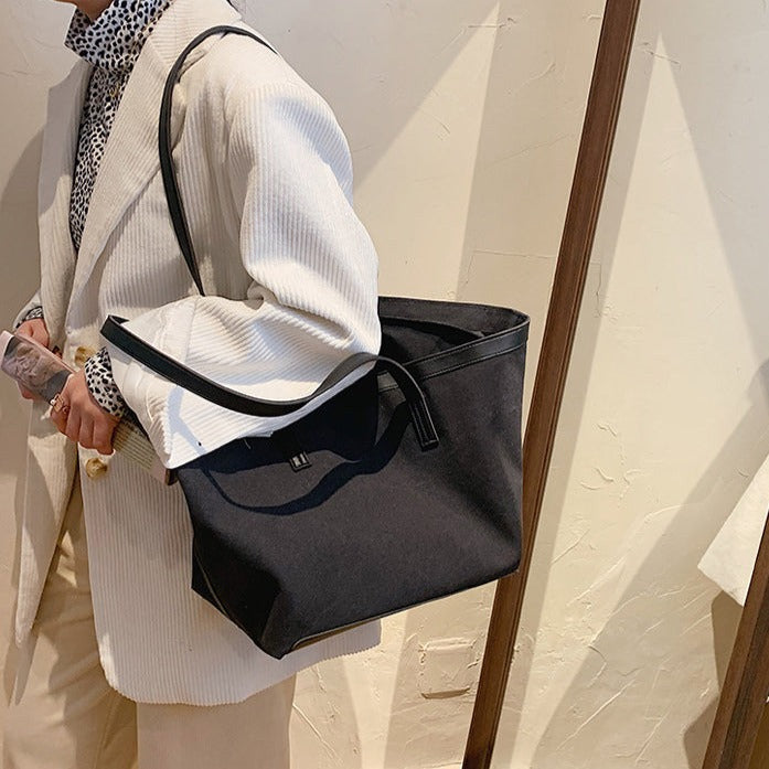Hafa | Tote Bag - By Qivii